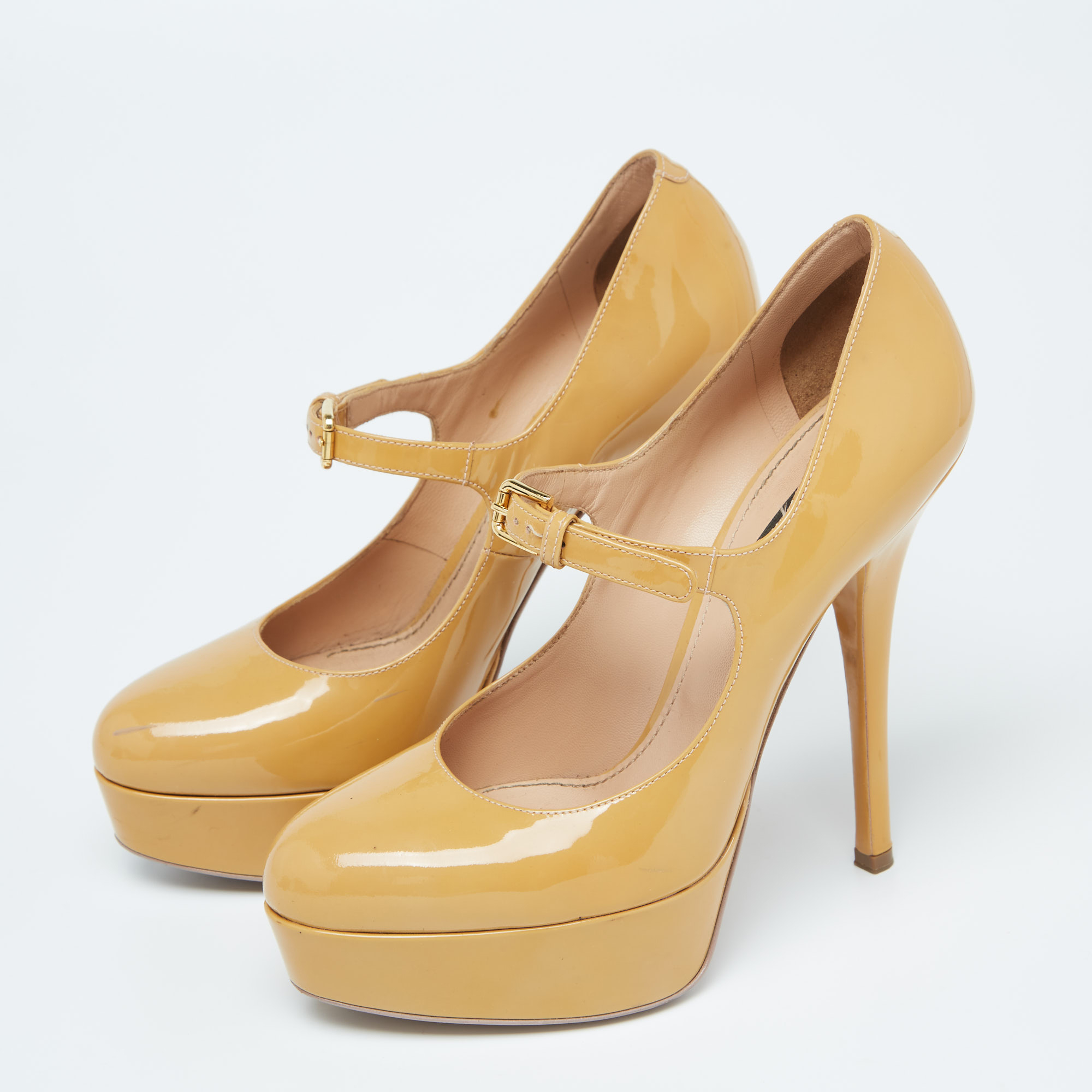 

Dolce & Gabbana Medallion Yellow Patent Leather Platform Mary Jane Pumps Size