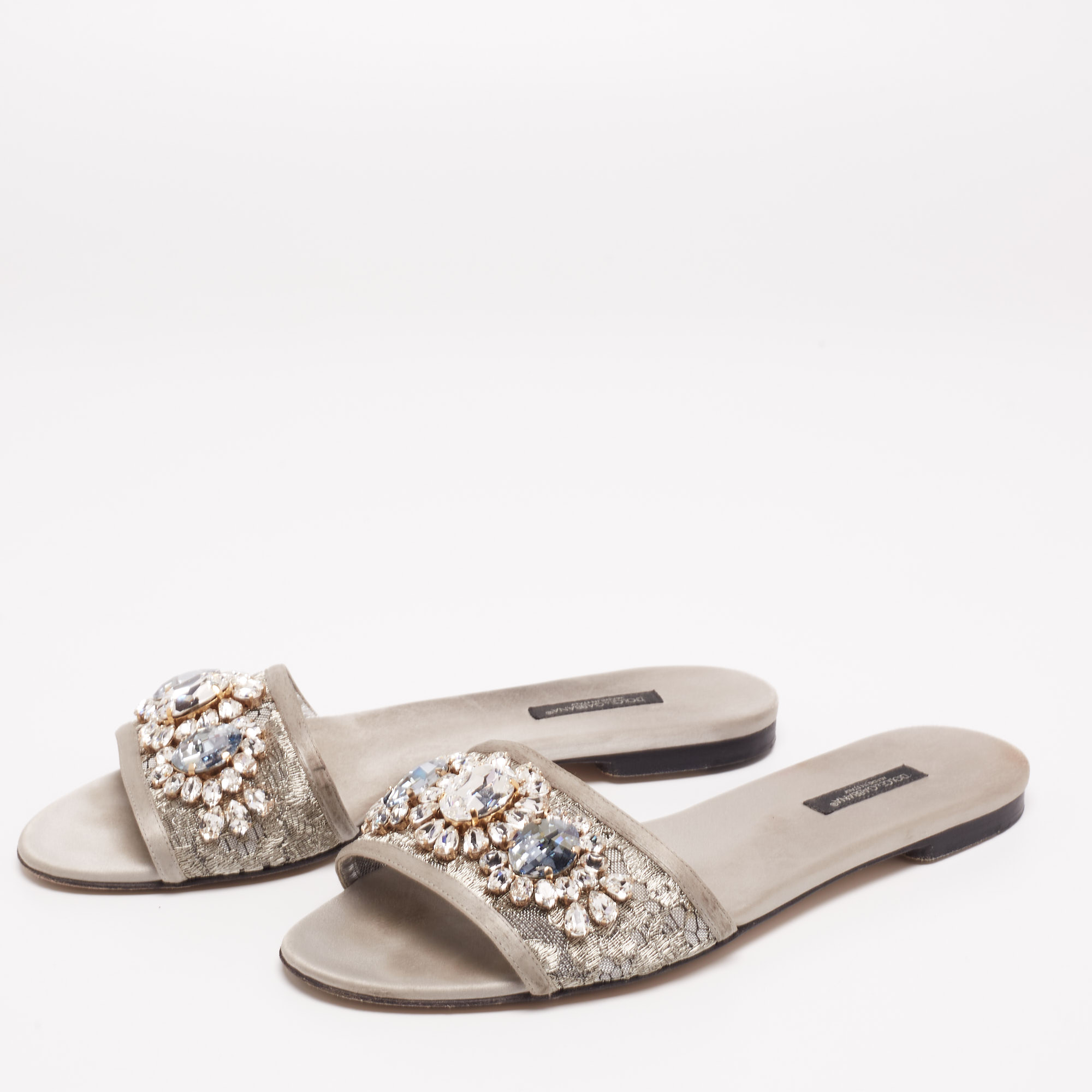 

Dolce & Gabbana Silver Crystal Embellished Flats Size