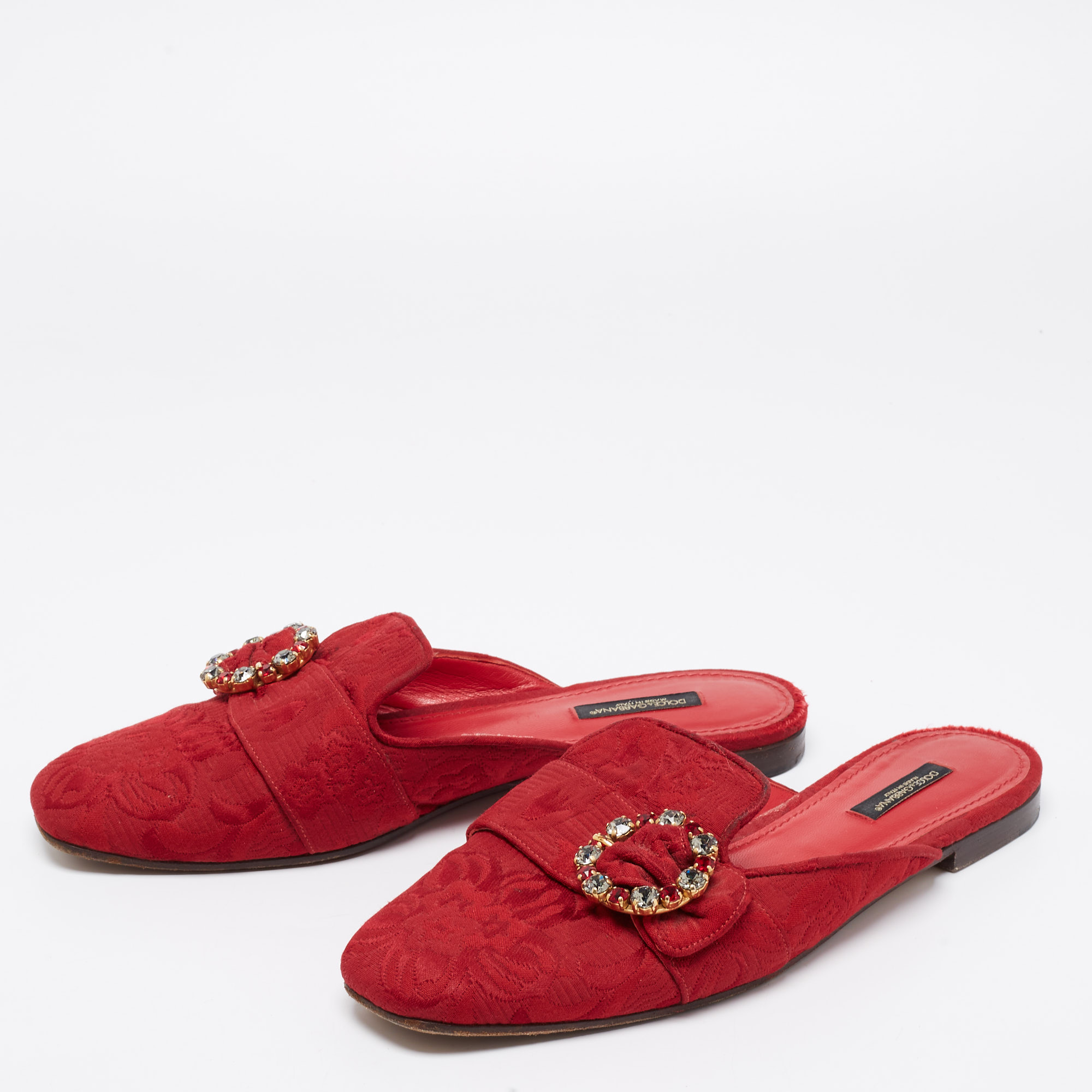 

Dolce & Gabbana Red Fabric Crystal Embellished Buckle Flat Mules Size