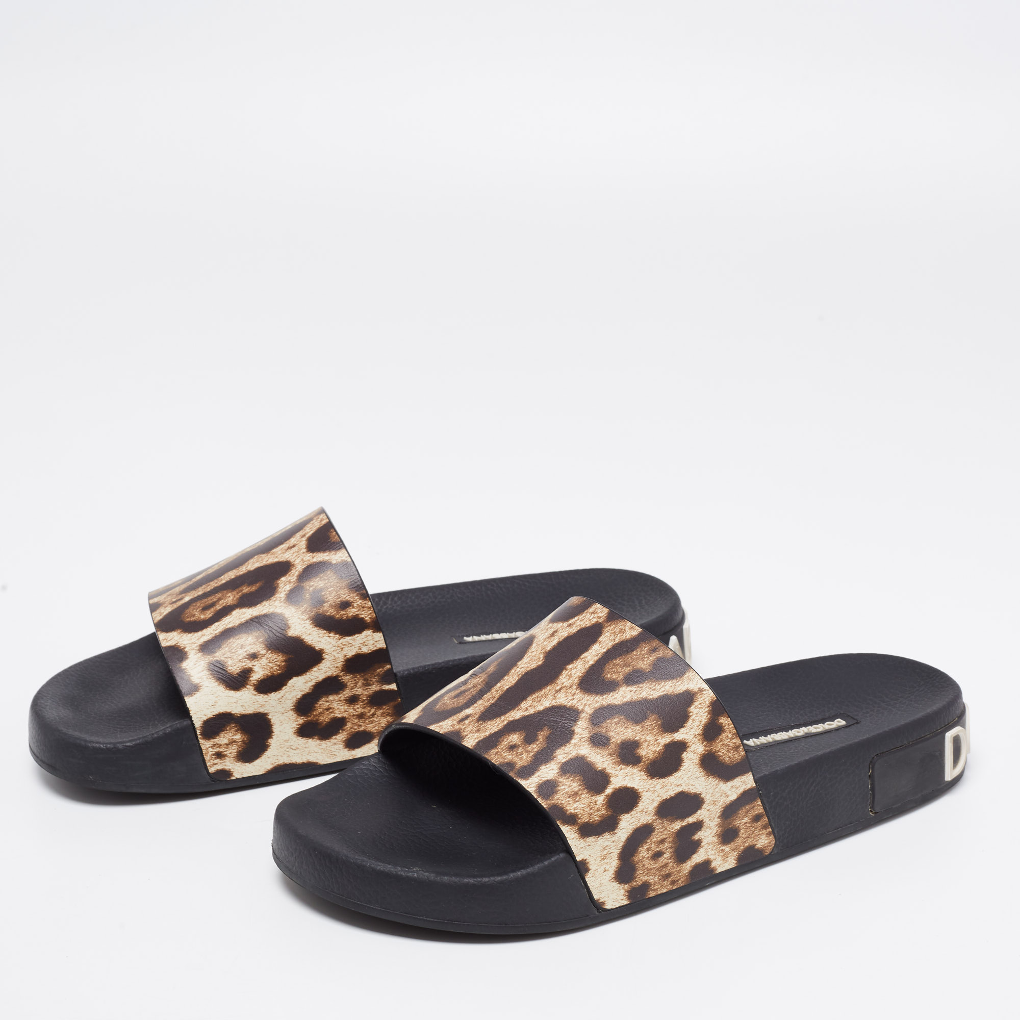 

Dolce & Gabbana Brown Leopard Print Leather Flat Slides Size