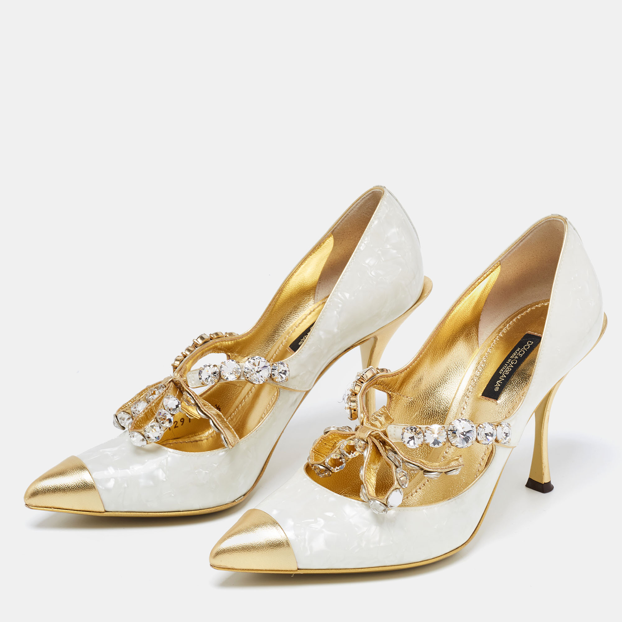 

Dolce & Gabbana Off-White/Gold Textured Leather Crystal Embellished Bow Lori Pumps Size