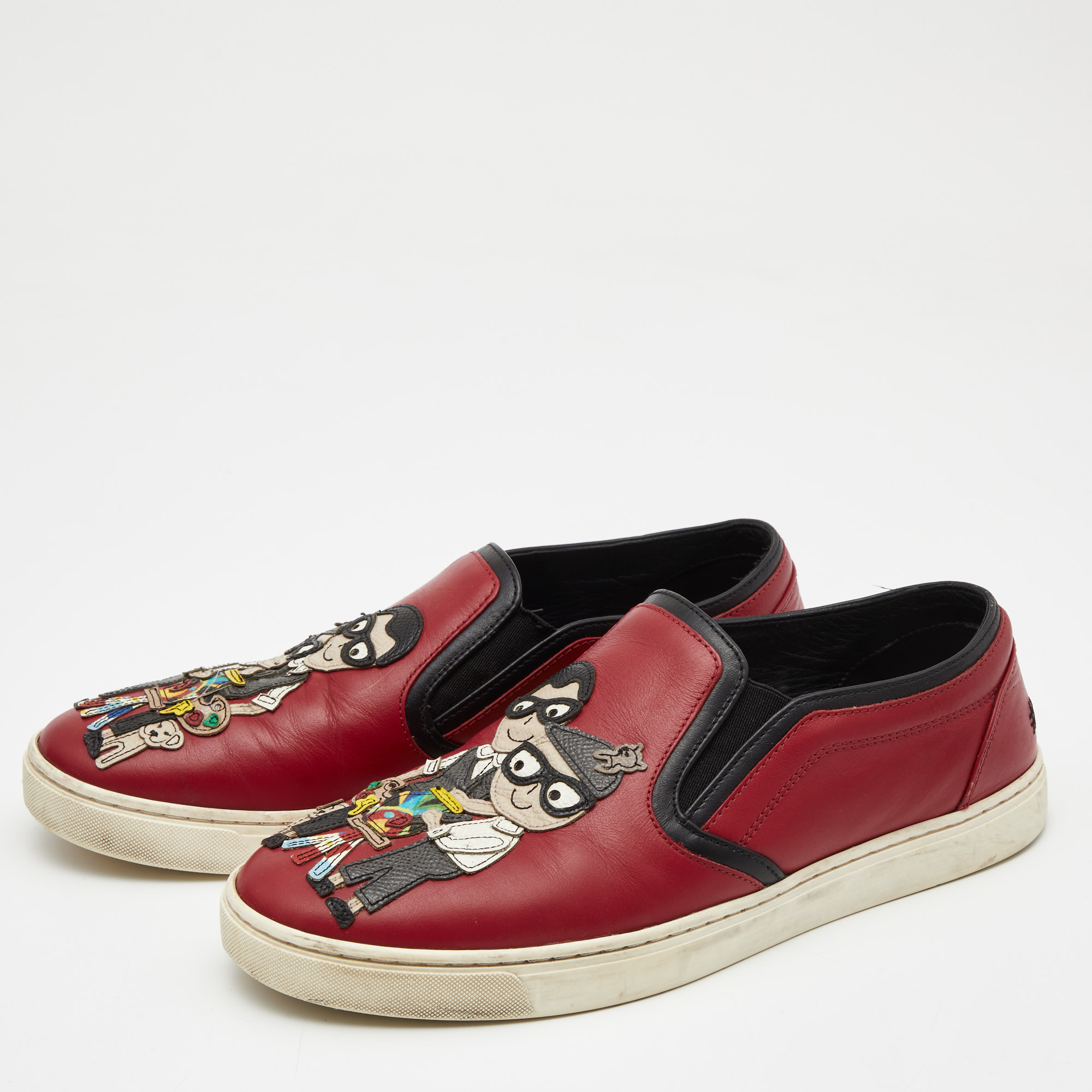 

Dolce & Gabbana Red Leather Applique Detail Slip On Sneakers Size