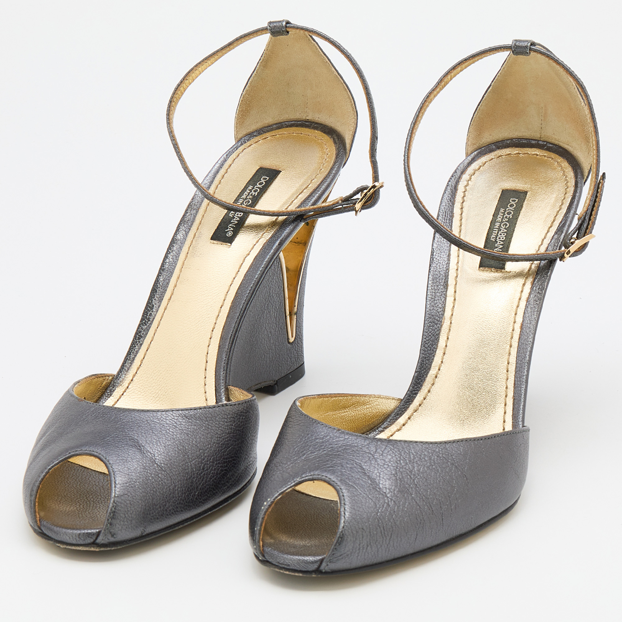 

Dolce & Gabbana Metallic Grey Leather Ankle Strap Peep Toe Wedge Sandals Size