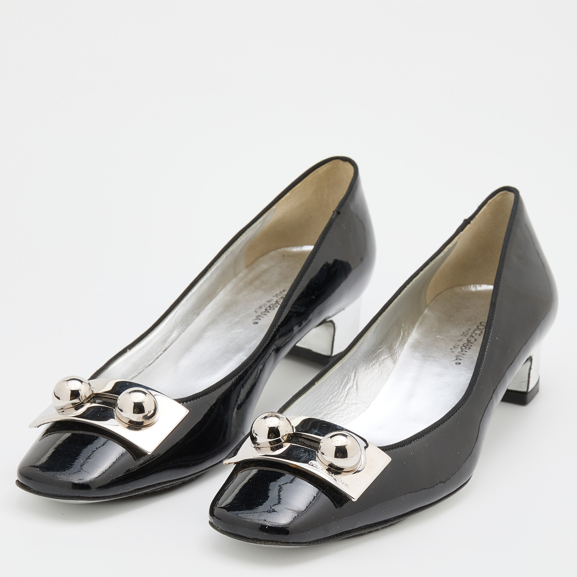 

Dolce & Gabbana Black/Silver Patent Leather Block Heel Pumps Size