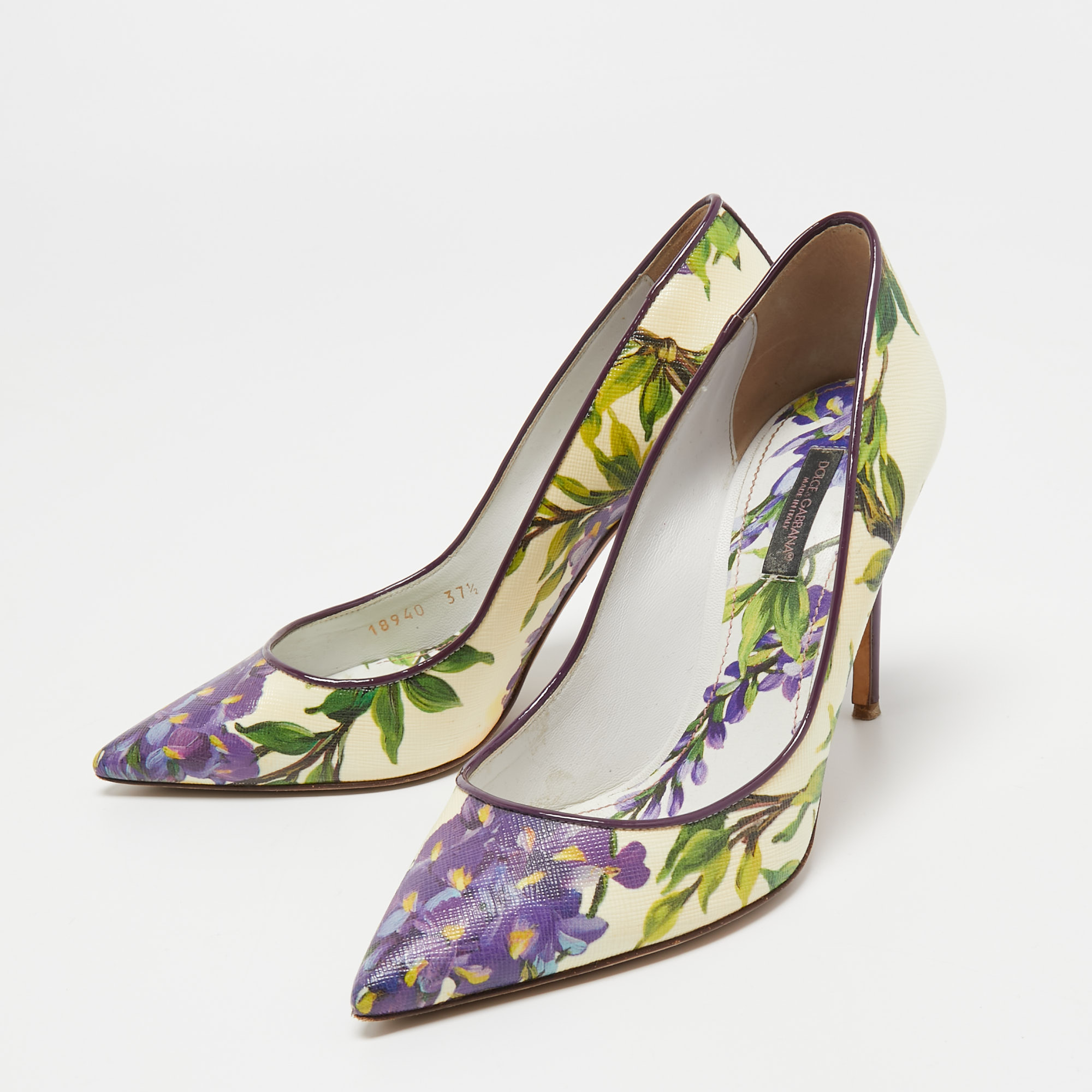 

Dolce & Gabbana Multicolor Printed Coated Canvas Pointed Toe Pumps Size