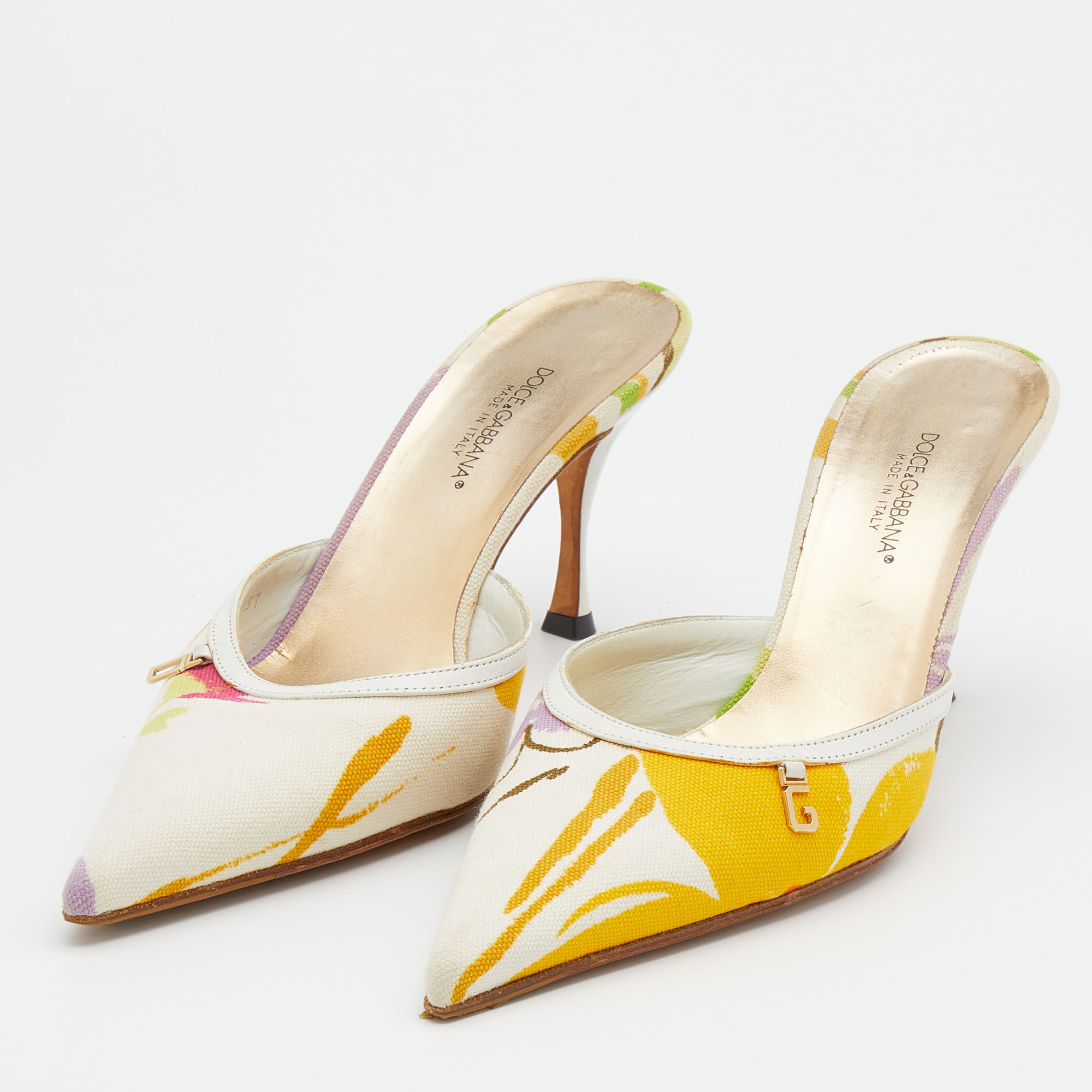 

Dolce & Gabbana Multicolor Printed Canvas Pointed Toe Mules Size