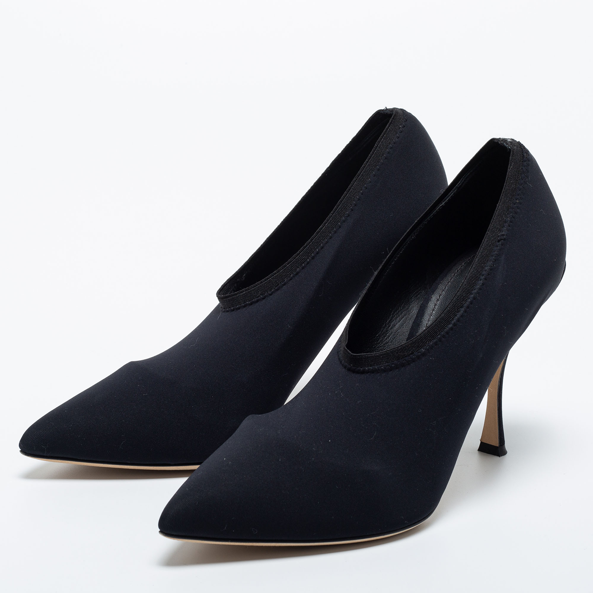 

Dolce & Gabbana Black Neoprene Pumps Size