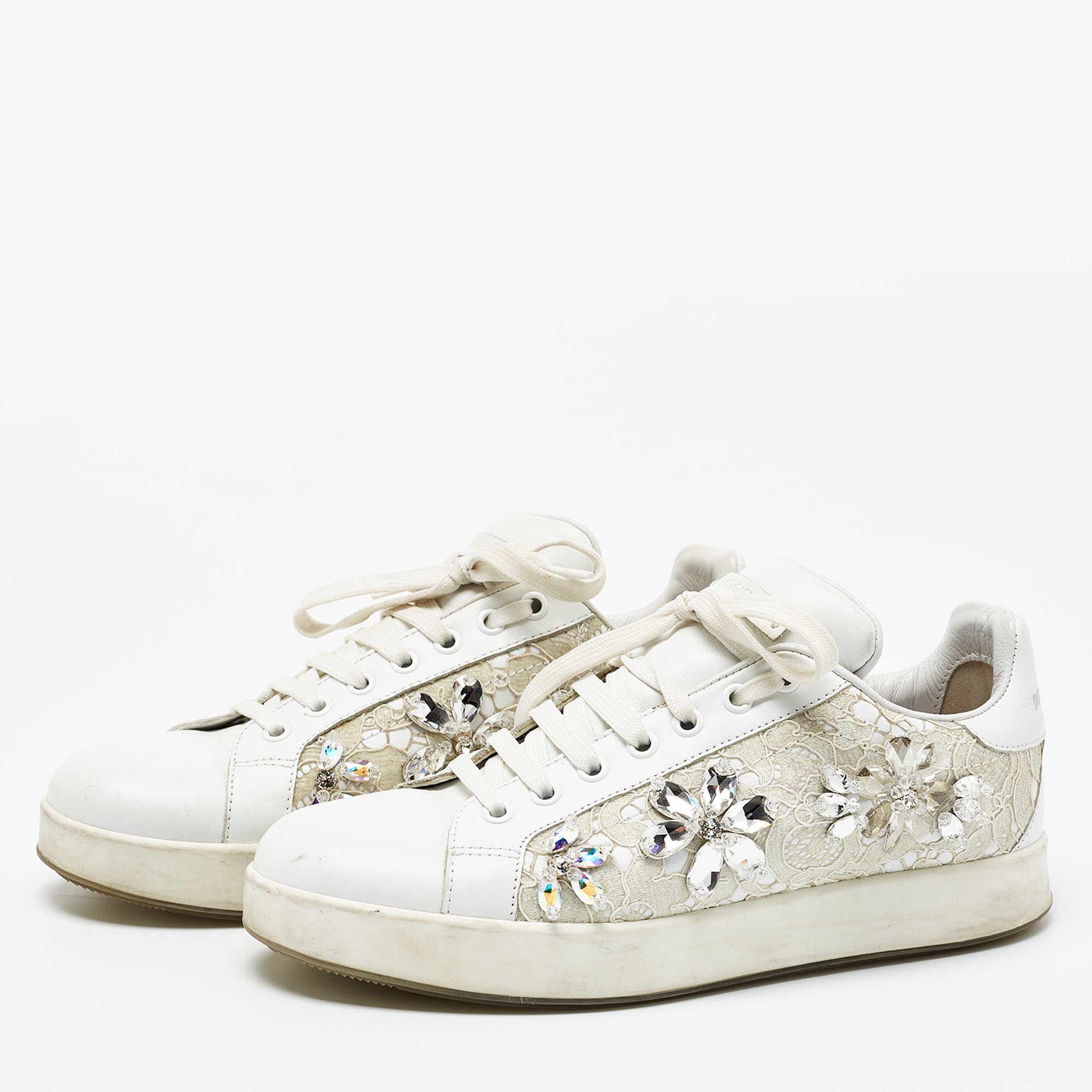 

Dolce & Gabbana White Leather and Lace Low Top Sneakers Size