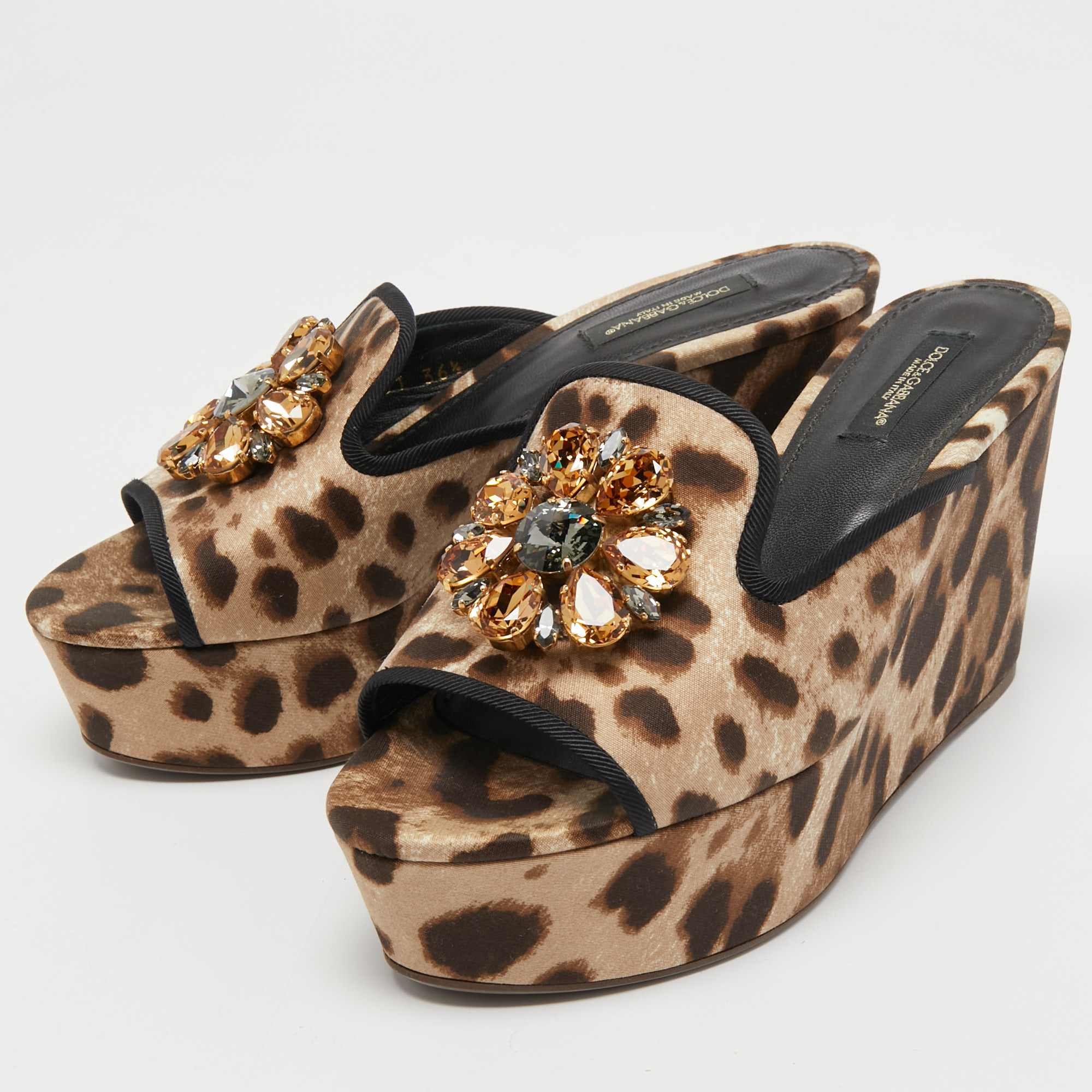 

Dolce & Gabbana Brown Leopard Print Fabric Crystal Wedge Platform Slide Sandals Size