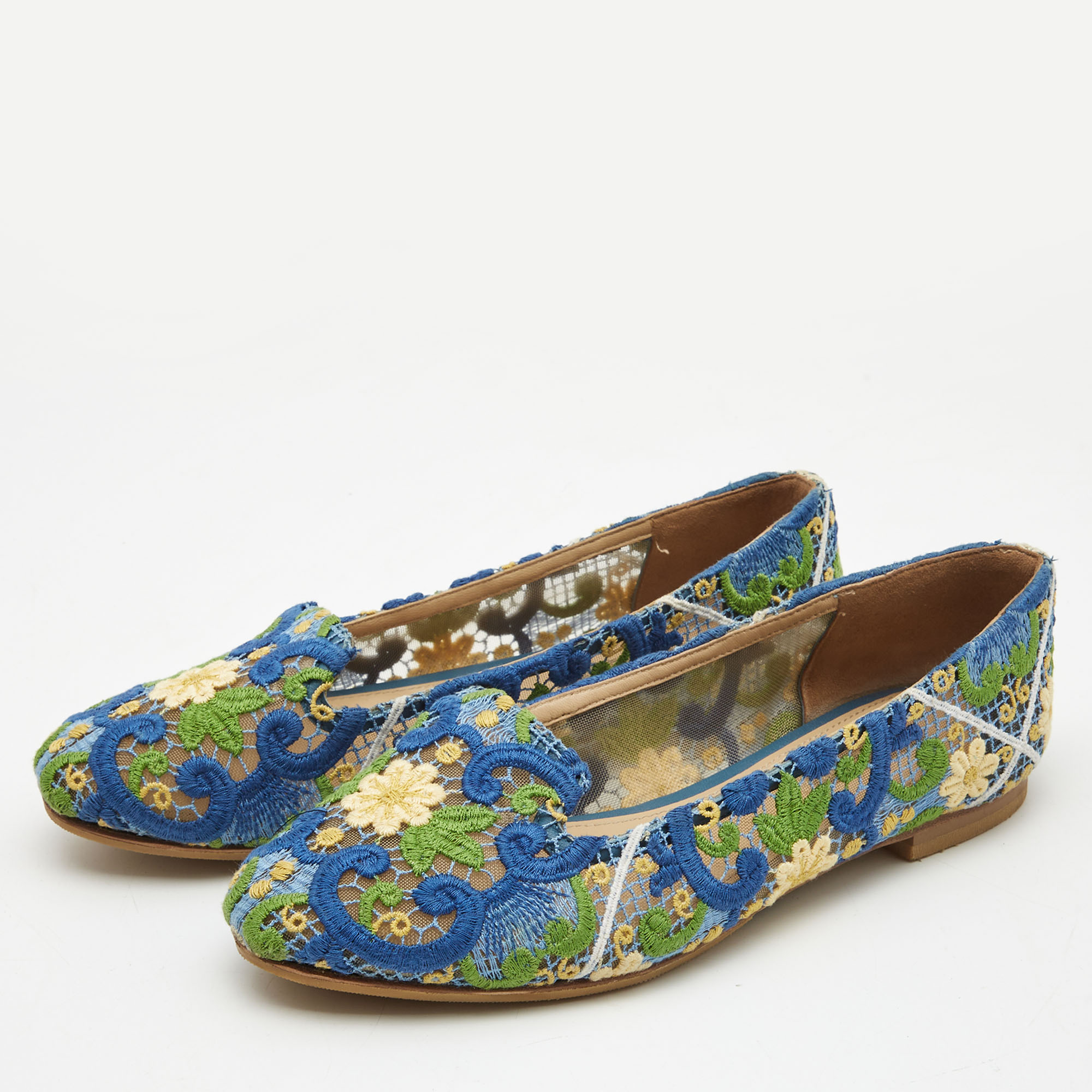 

Dolce & Gabbana Tricolor Floral Lace Smoking Slippers Size, Blue