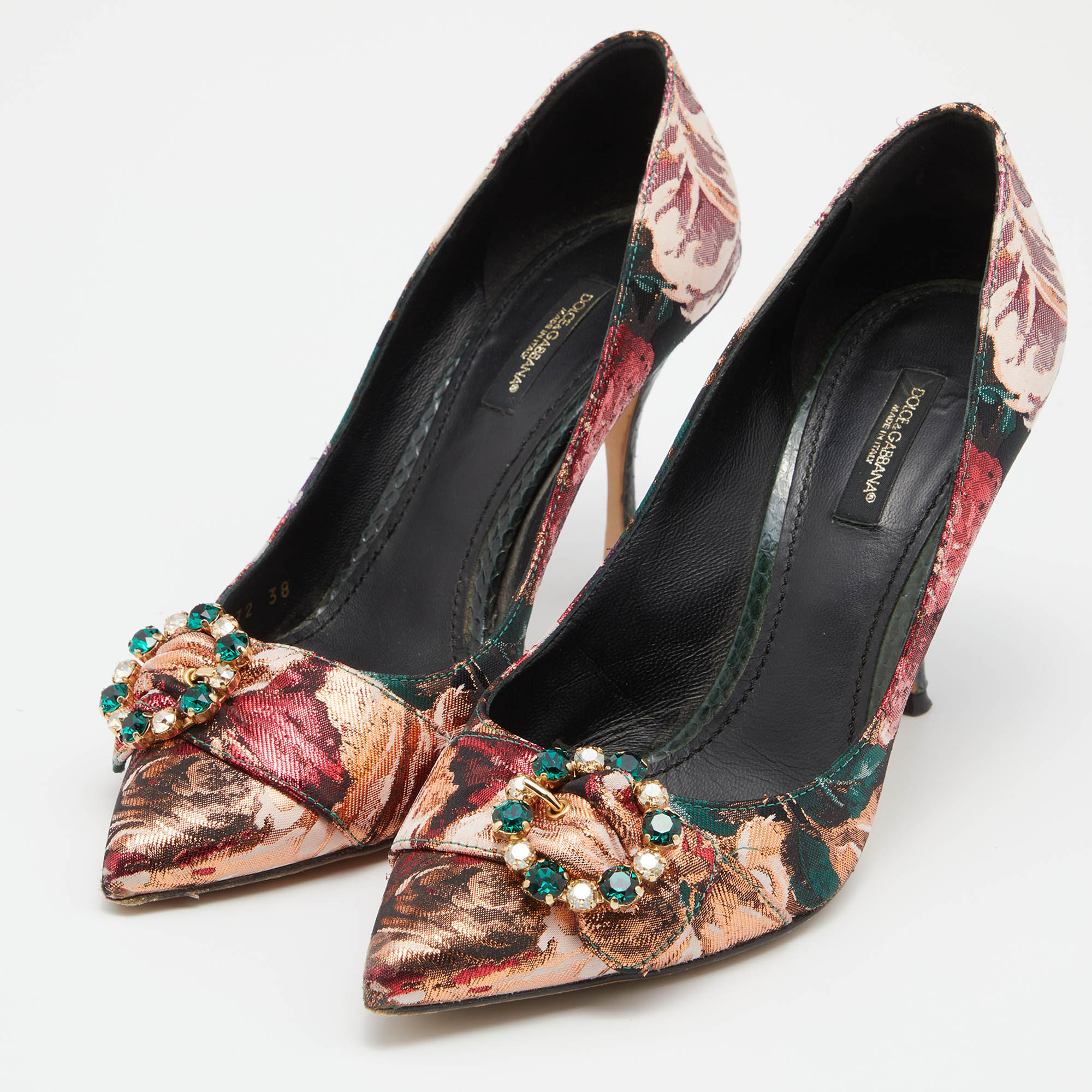 

Dolce & Gabbana Multicolor Floral Fabric and Water Snake Leather Crystal Embellished Bellucci Pumps Size