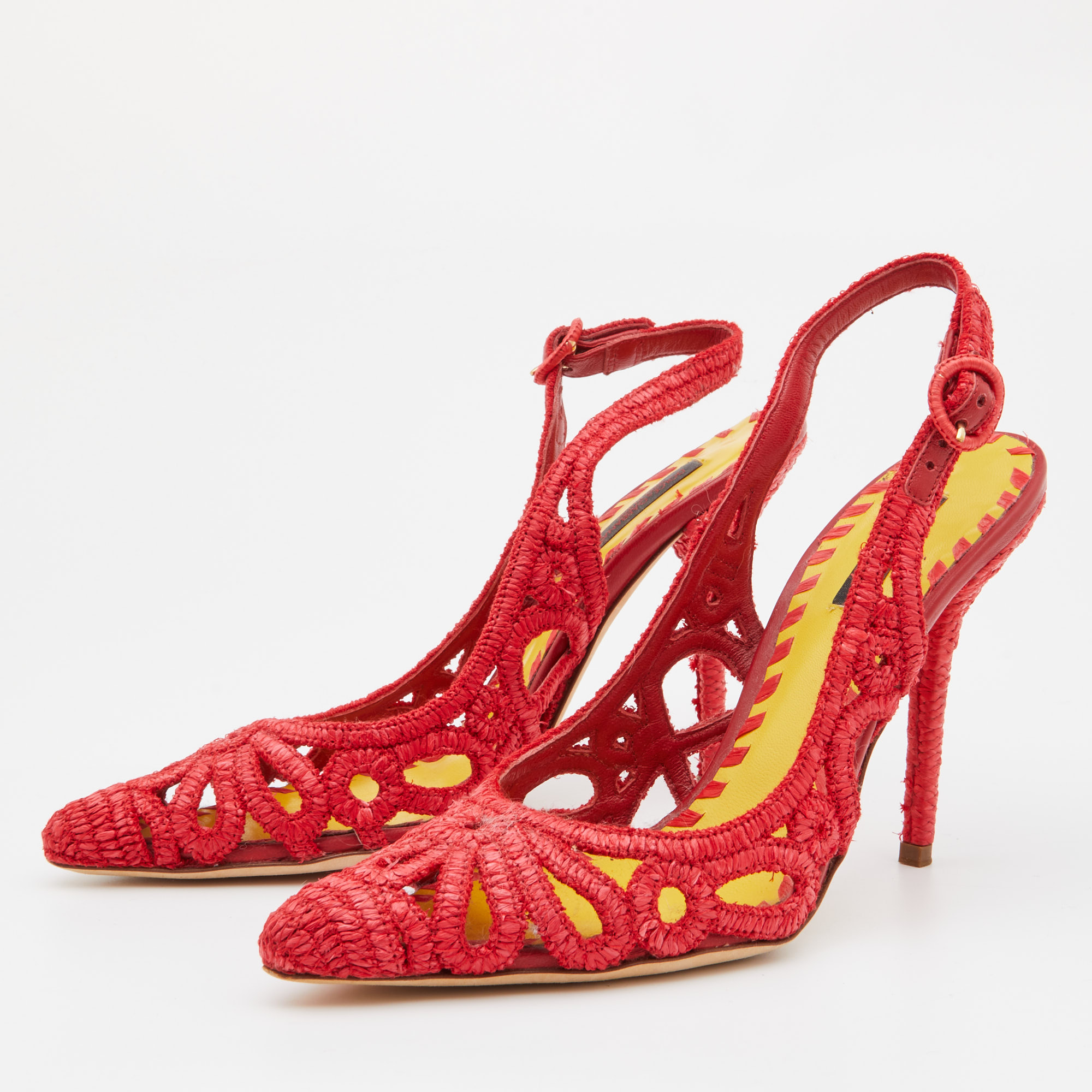 

Dolce & Gabbana Red Woven Raffia Slingback Pumps Size