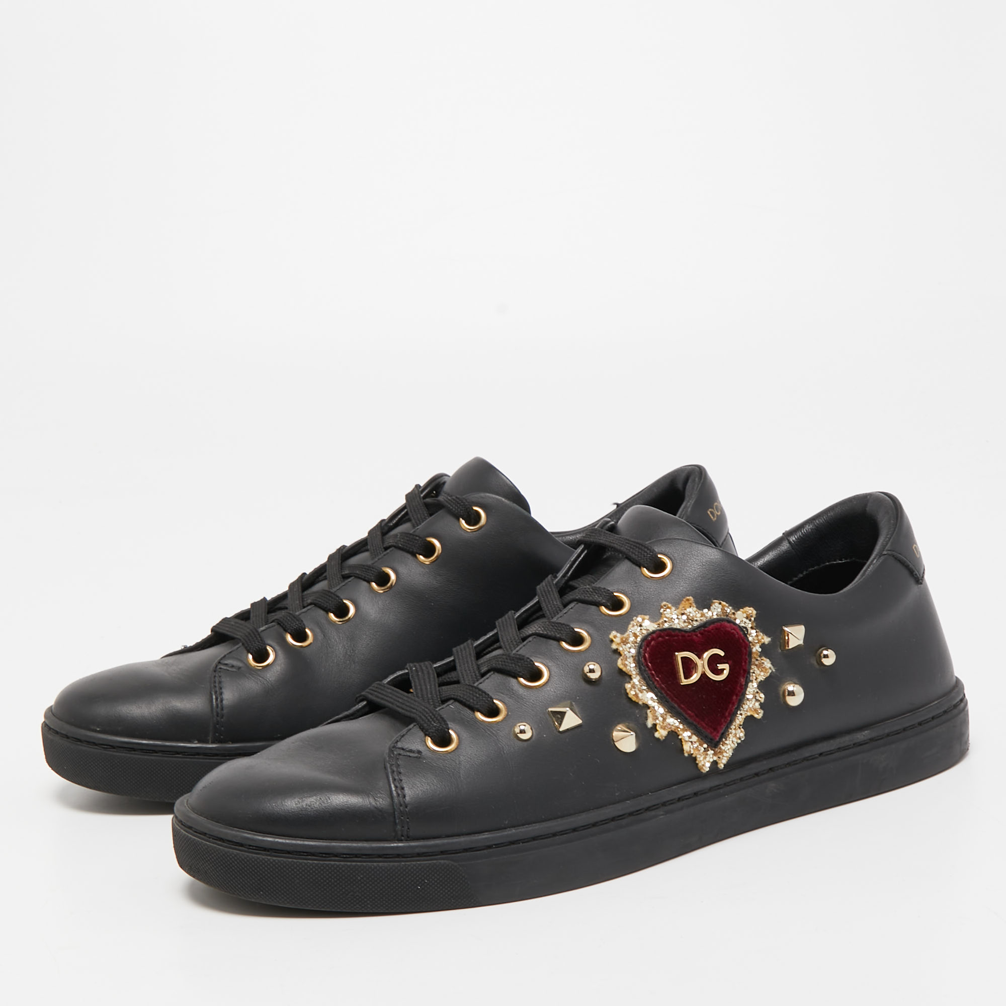 

Dolce & Gabbana Black Leather DG Heart Sneakers Size