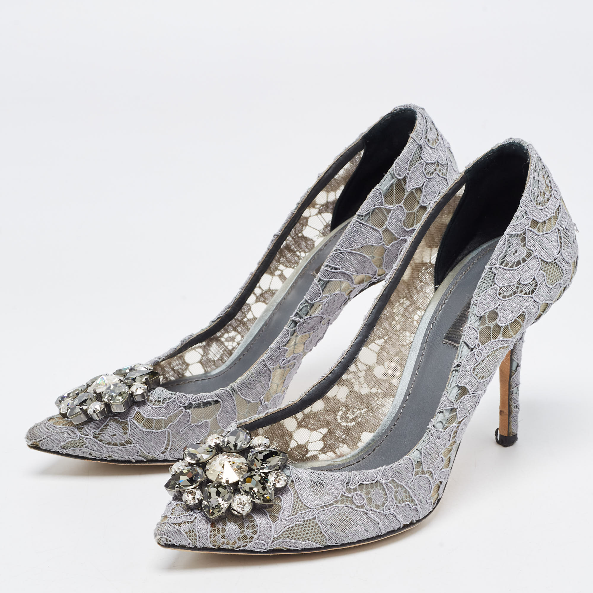 

Dolce & Gabbana Grey Lace Bellucci Pumps Size