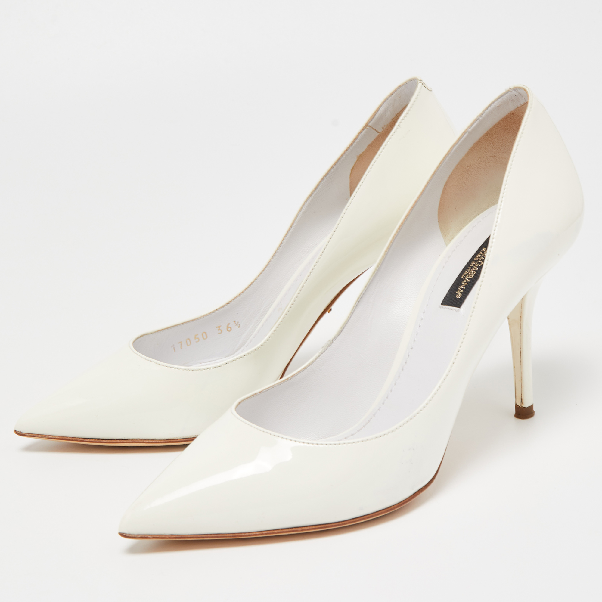 

Dolce and Gabbana White Patent Leather Pointed Toe Pumps Size