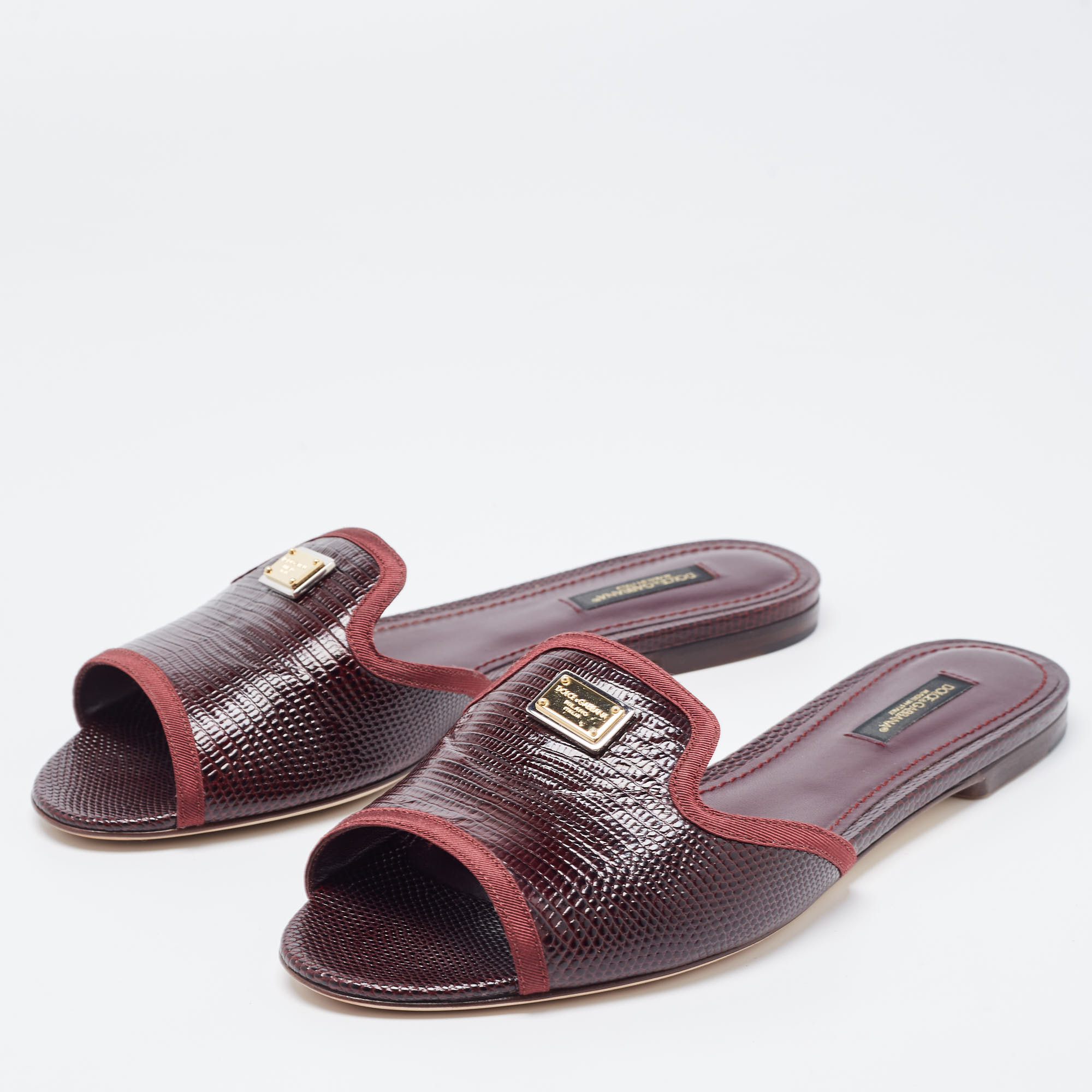 

Dolce & Gabbana Burgundy Lizard Embossed Leather Sofia Flat Slides Size