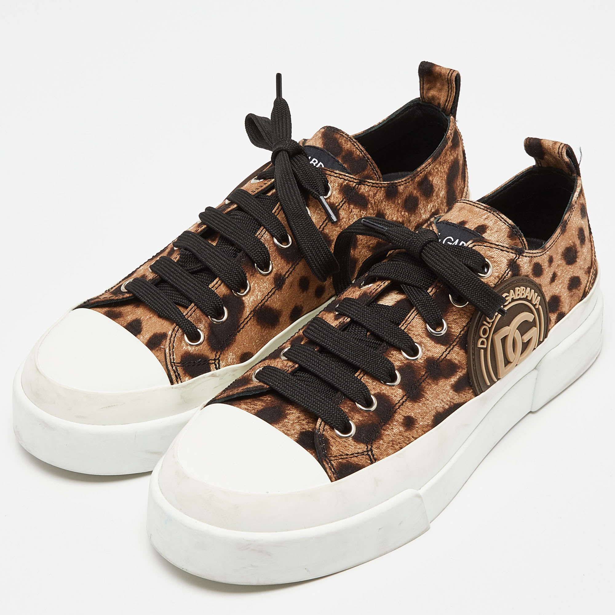 

Dolce & Gabbana Brown Leopard Print Canvas Lace Low Top Sneakers Size