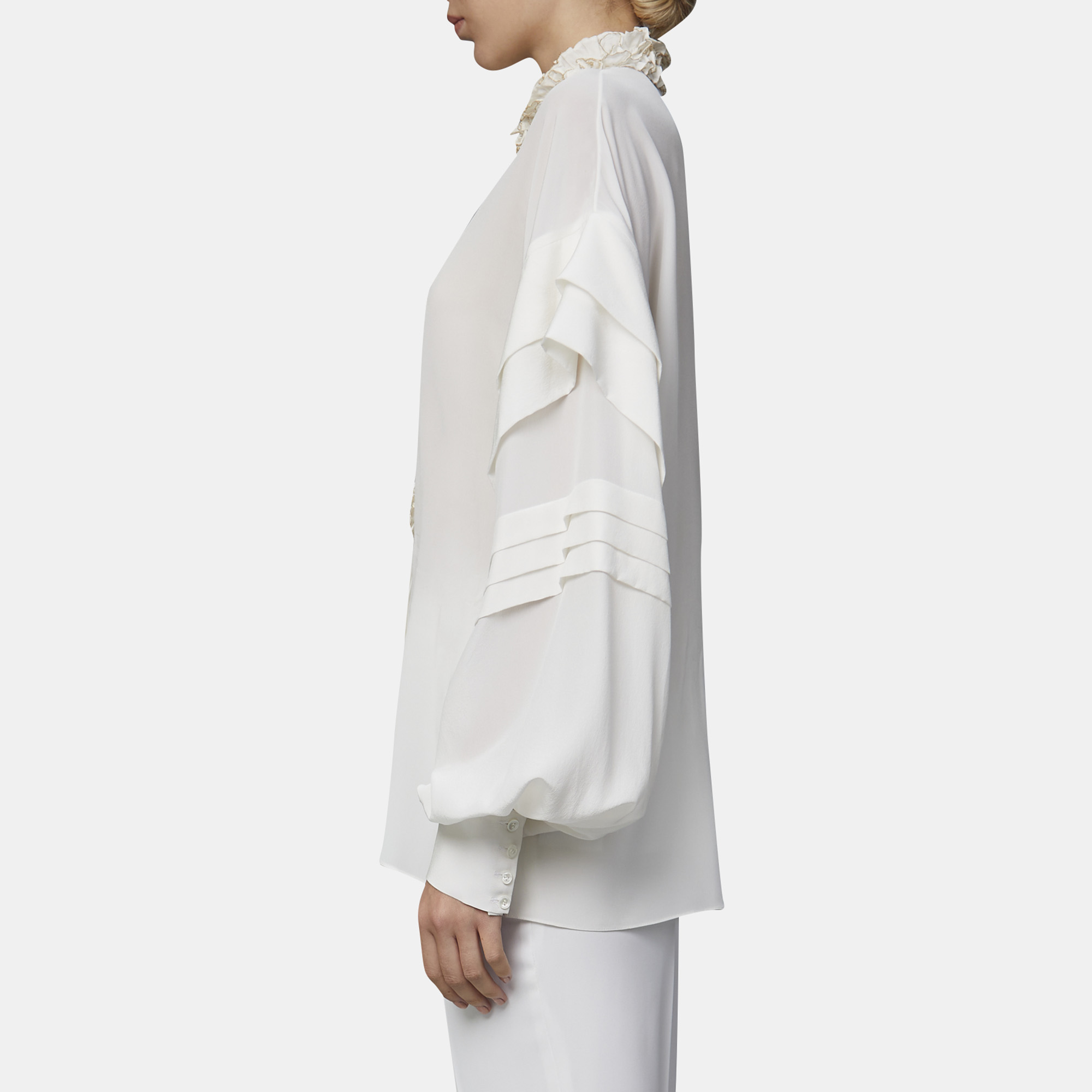 

Elie Saab White Silk Chiffon Ruffle Detail Long Sleeve Shirt