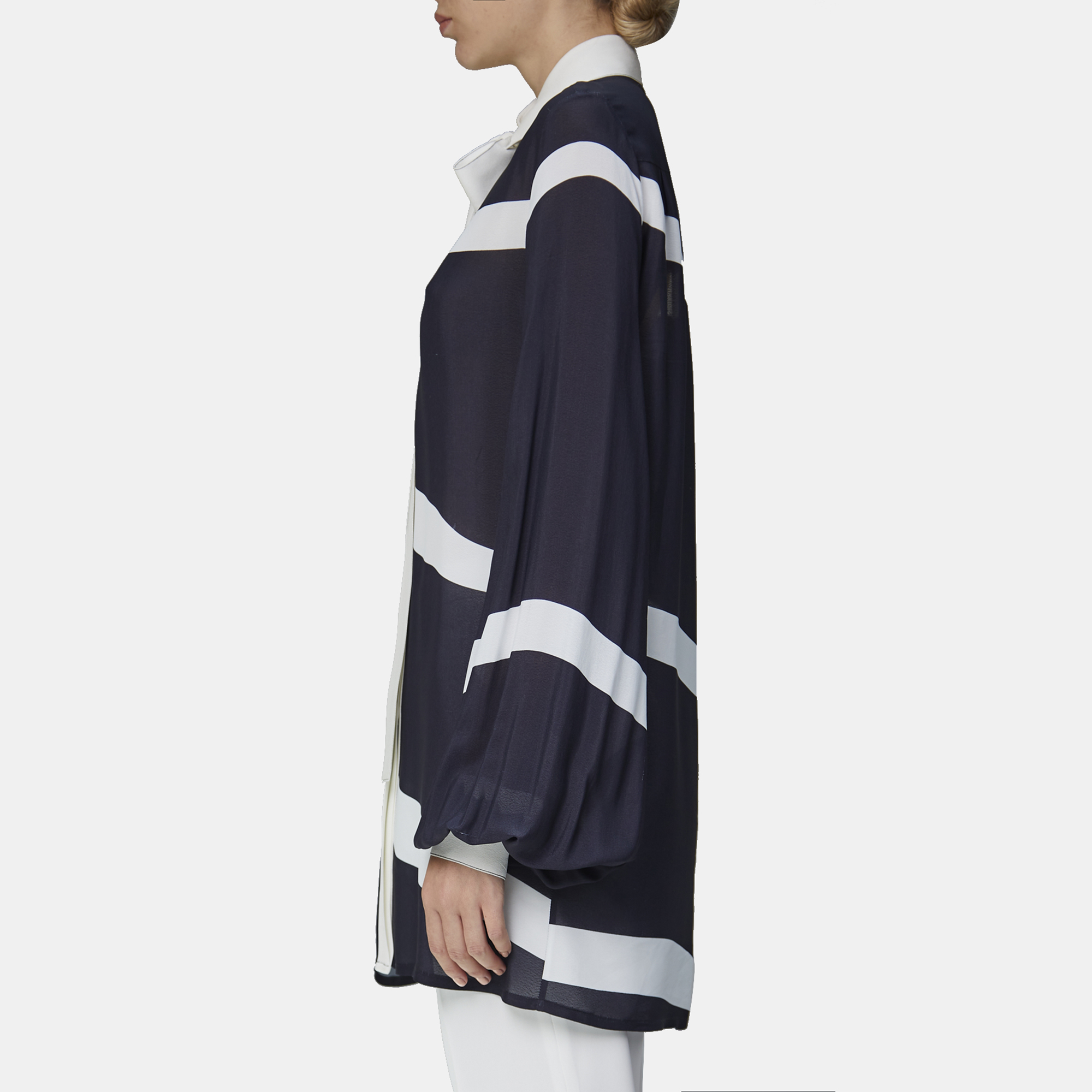 

Elie Saab Fluid Lines Printed Chiffon Bow Collar Long Sleeve Shirt, Black