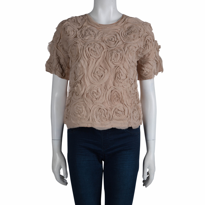 

Elizabeth and James Beige Chiffon Floral Applique Cropped Top