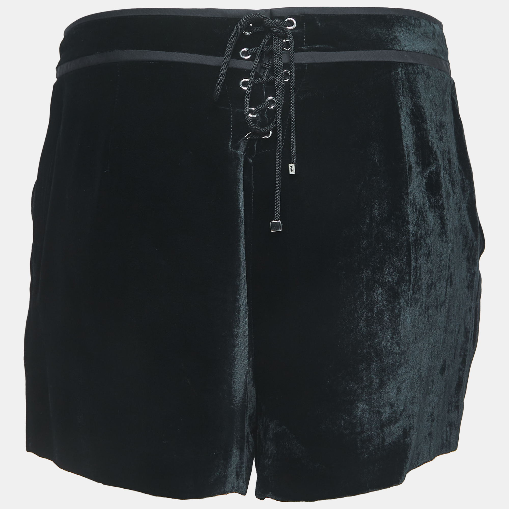 

Emilio Pucci Black Velvet Buttoned Shorts