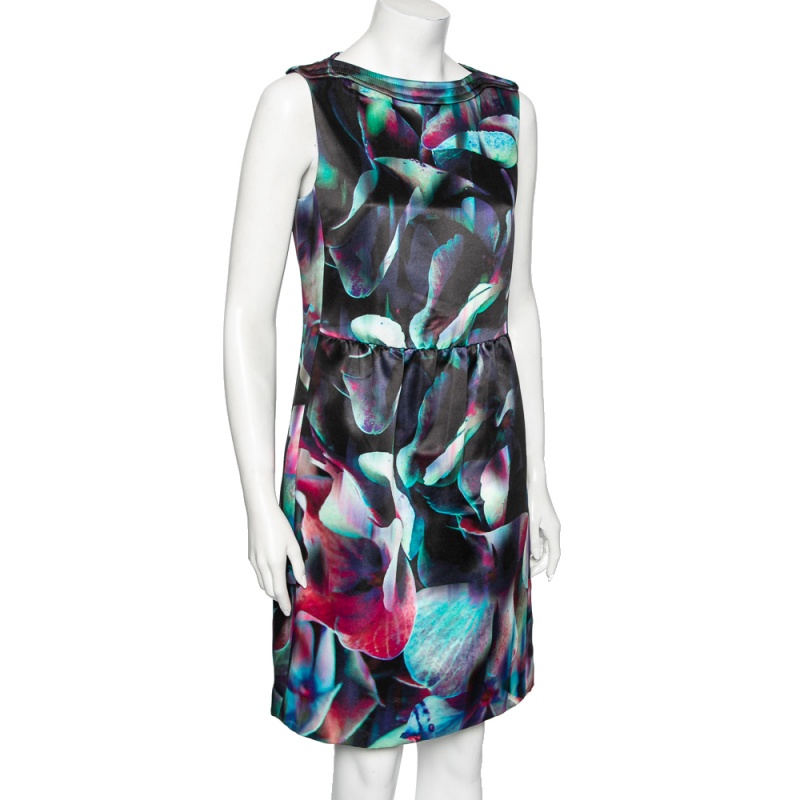 

Emporio Armani Multicolor Digital Floral Print Sleeveless Dress