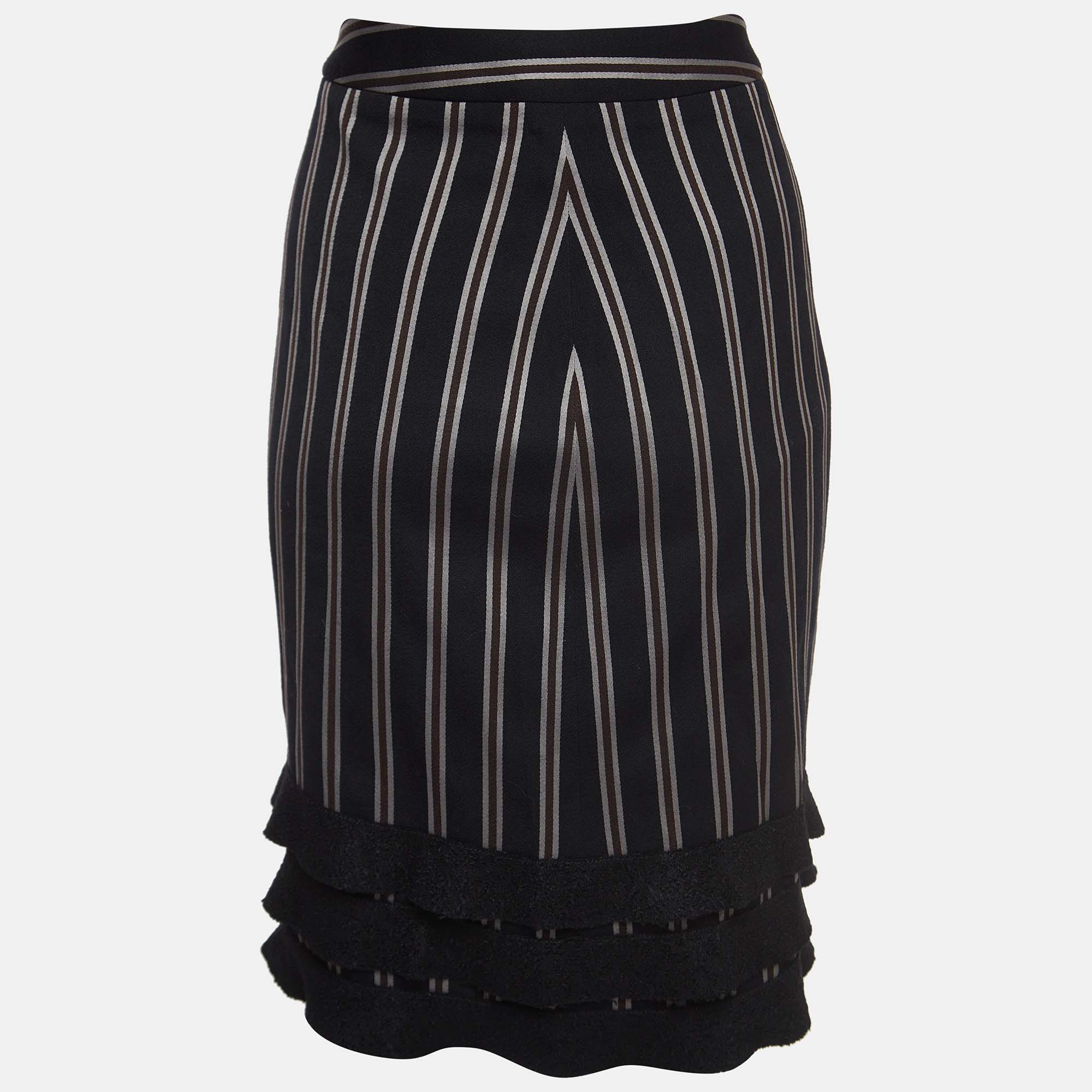 

Emporio Armani Black Wool Blend Draped Knee Length Skirt