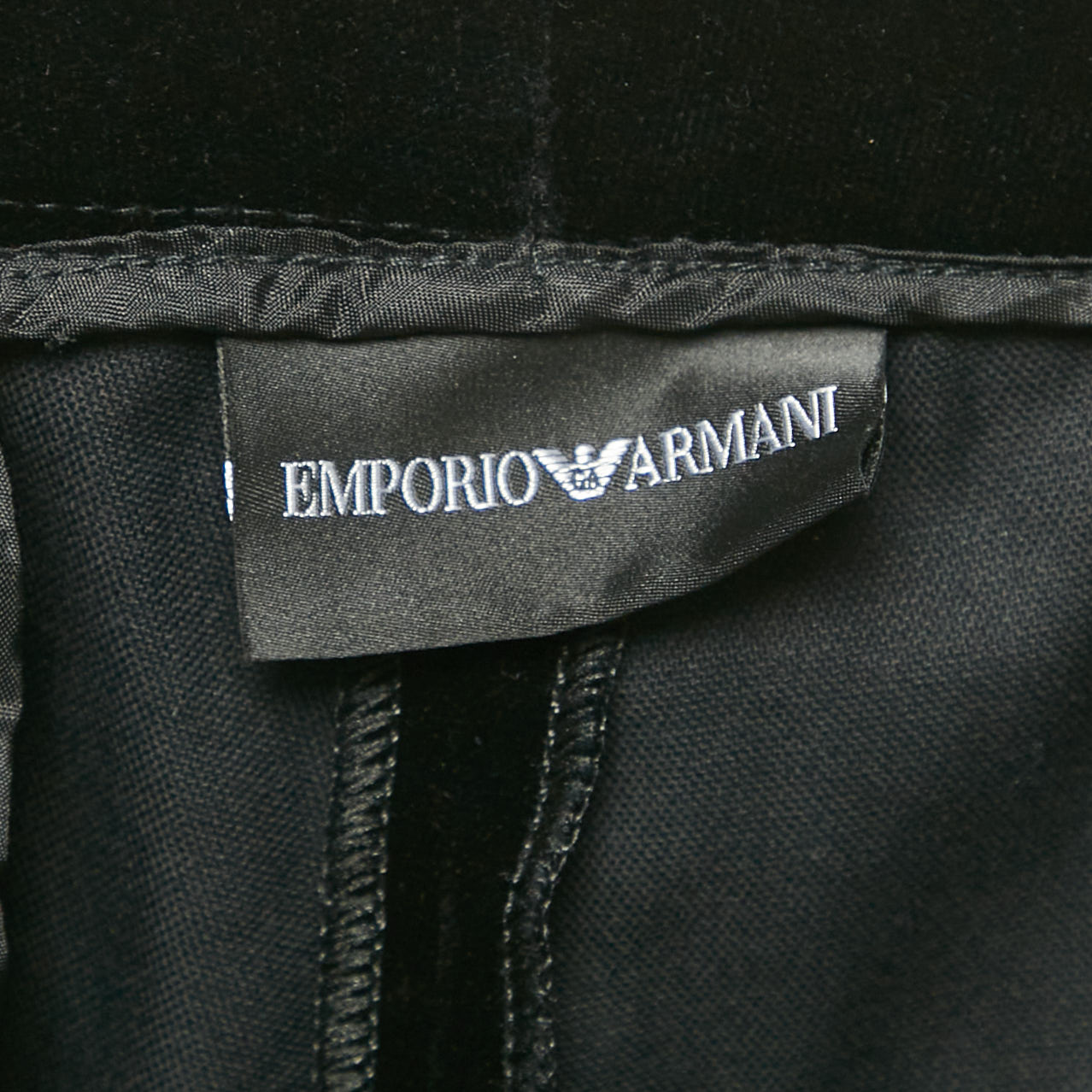 Emporio Armani Black Velvet Shorts L 