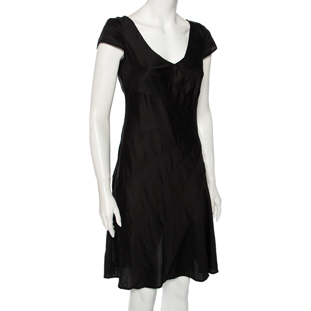 

Emporio Armani Black Cotton Cap Sleeve Detail V-Neck Midi Dress