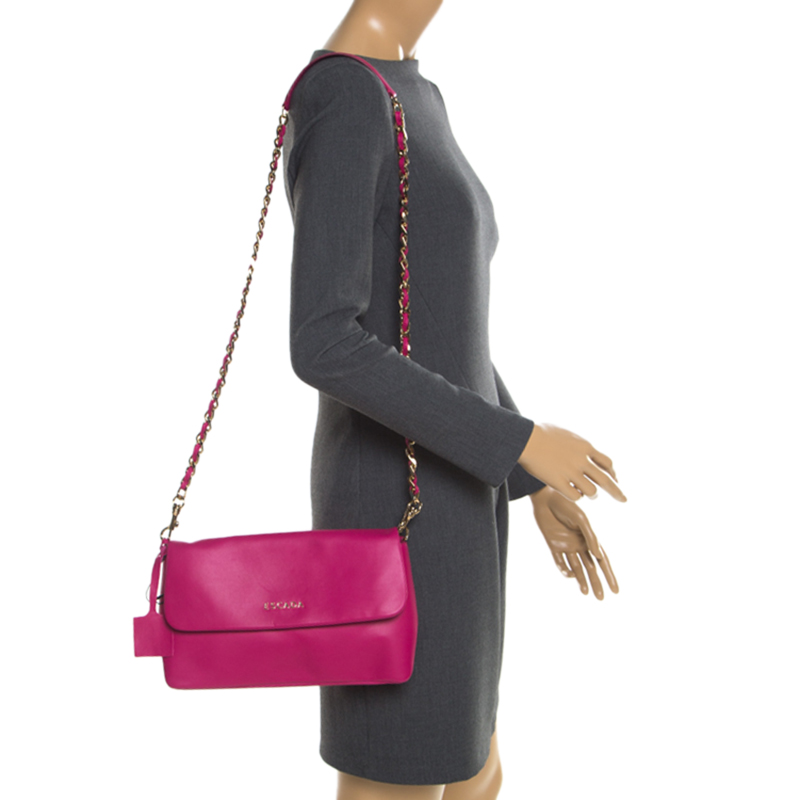 

Escada Pink Leather Chain Shoulder Bag