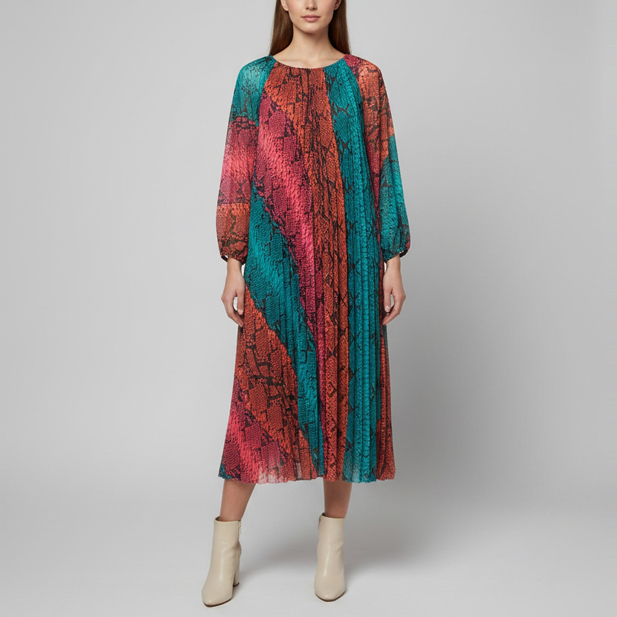 

Escada Multicolor Chiffon Long Sleeve Dansion Maxi Dress M