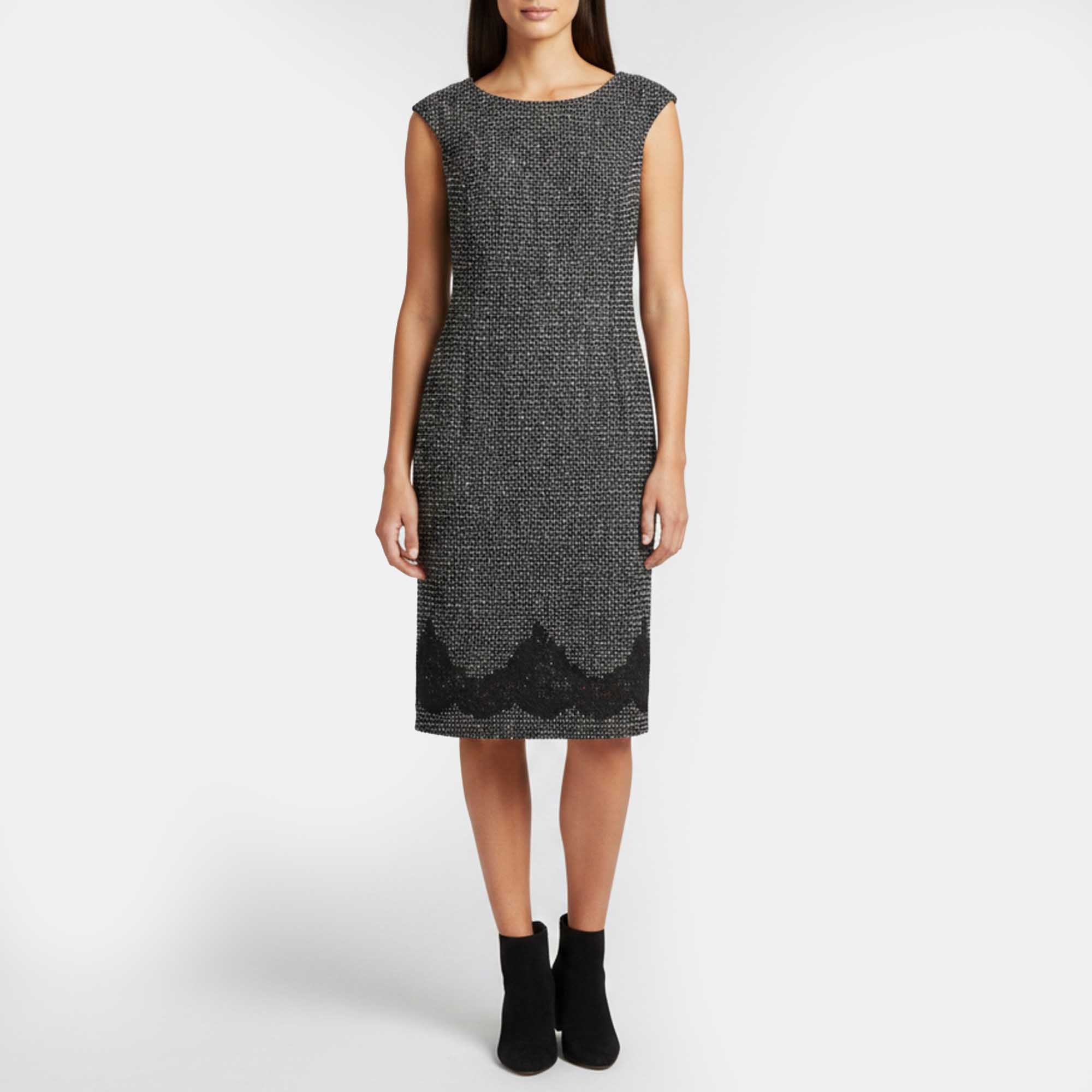 

Escada Black Wool Blend Sleeveless Midi Dress M