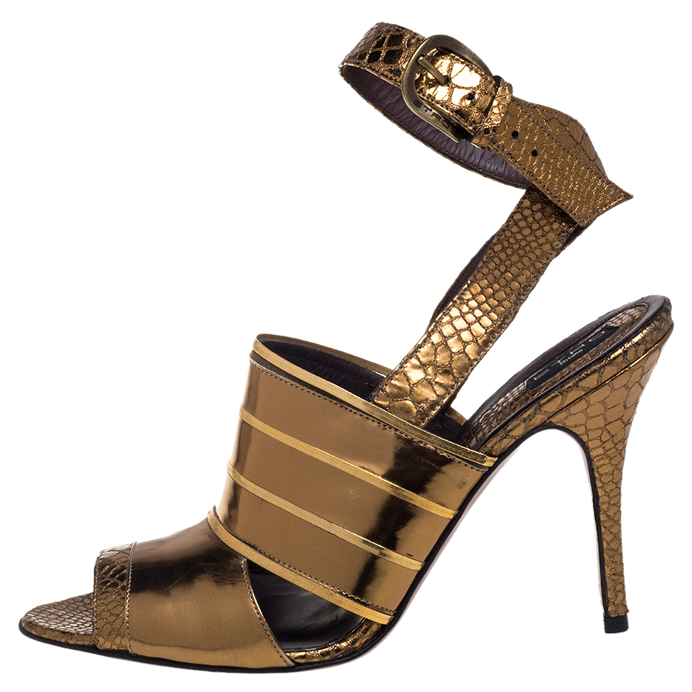 

Etro Gold Python Embossed And Leather Ankle Wrap Sandals Size
