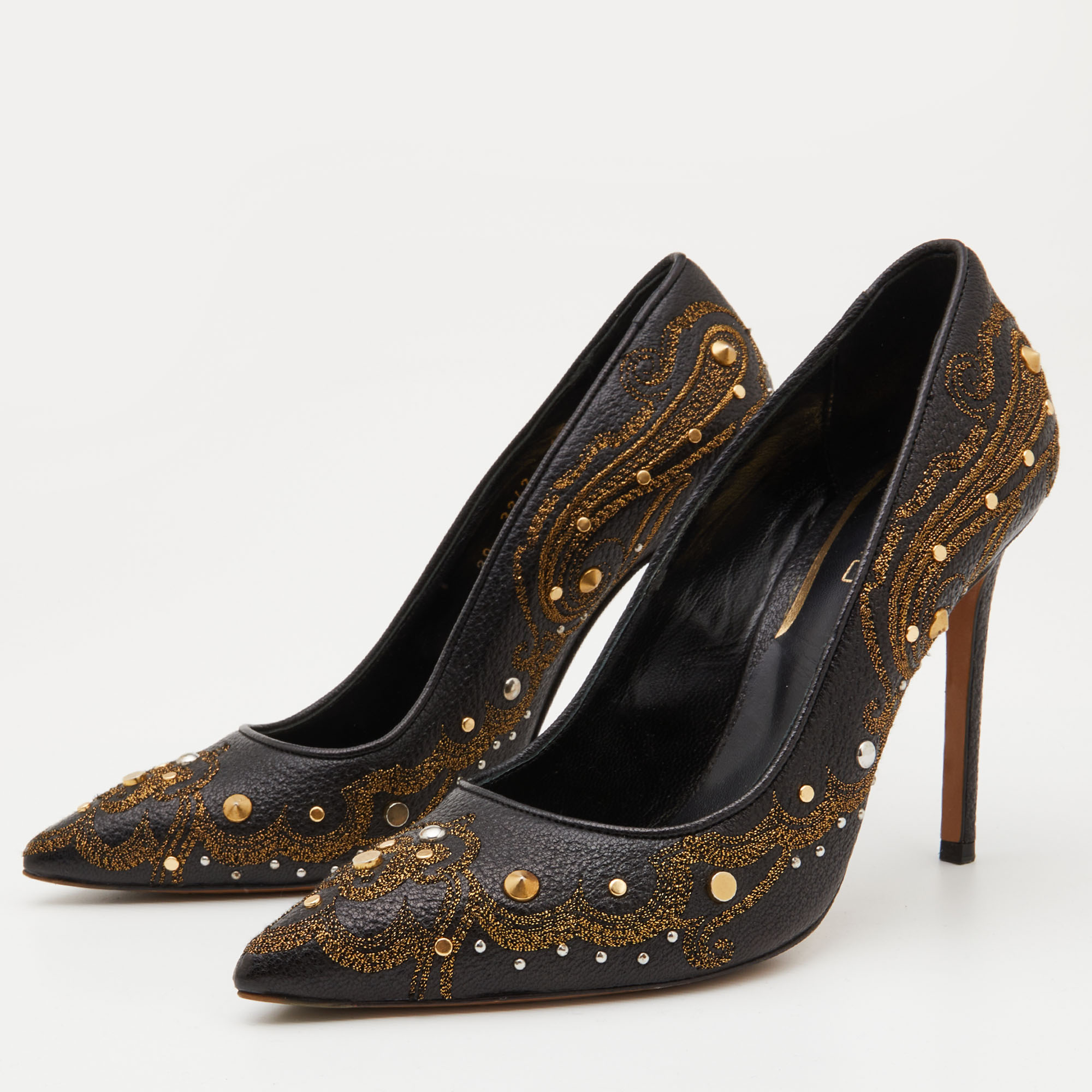 

Etro Black Embroidered Leather Embellished Pointed Toe Pumps Size