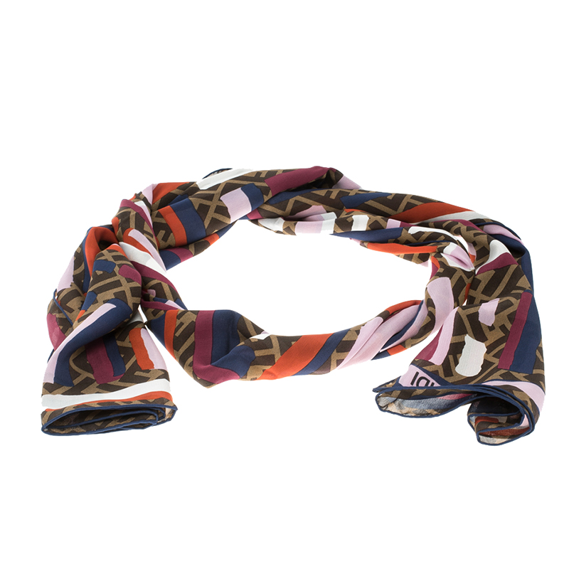 Pre Owned وشاح فندي حرير طباعة طباشير وزوكا