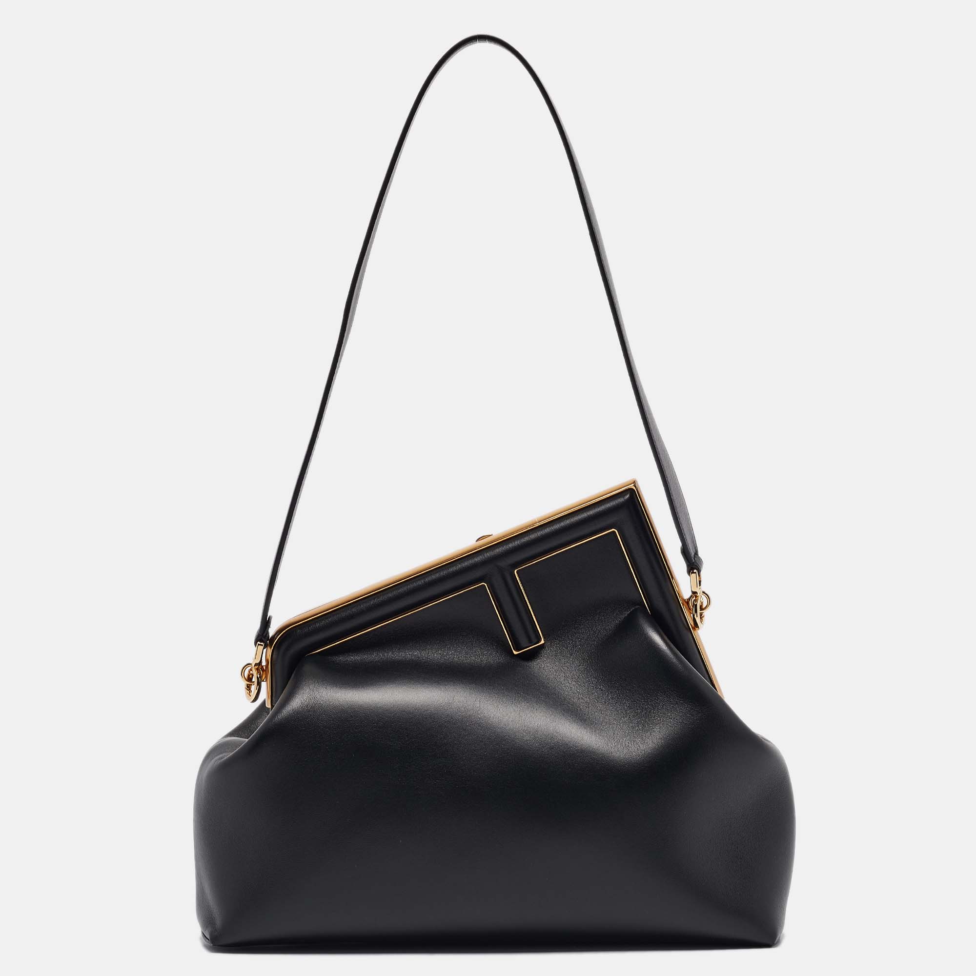 

Fendi Black Leather  First Shoulder Bag