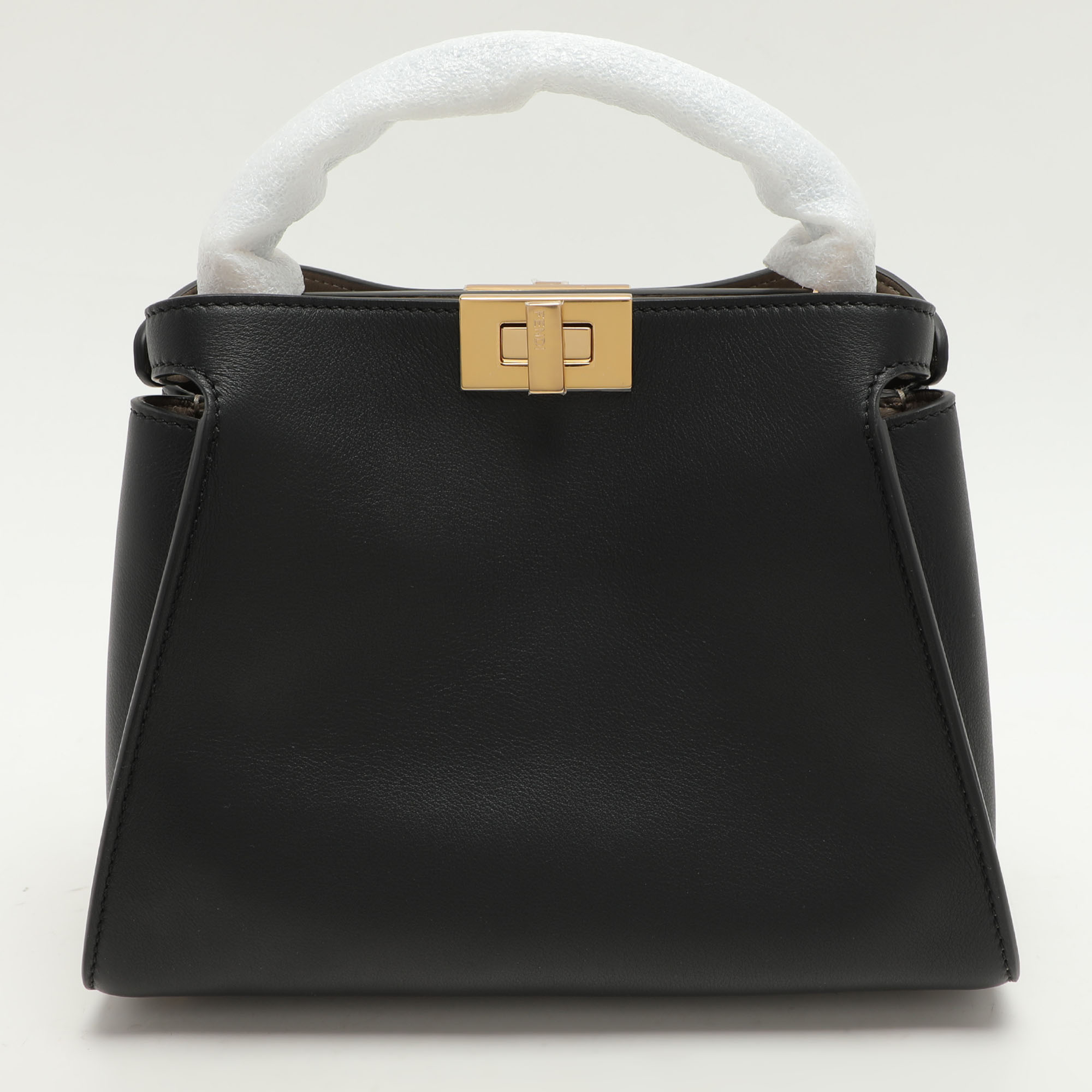 

Fendi Black Leather Peekaboo Iconic Essentially Top Handle Bag