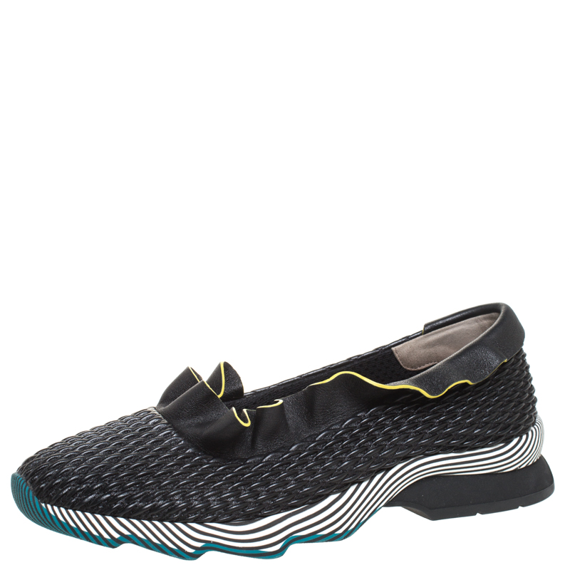 Pre Owned Fendi Black Smocked Leather Ruffle Trim Slip On Sneakers Size 38