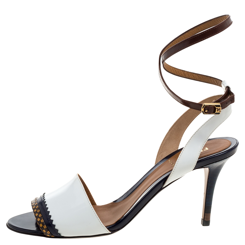 

Fendi White Leather Ankle Wrap Sandals Size