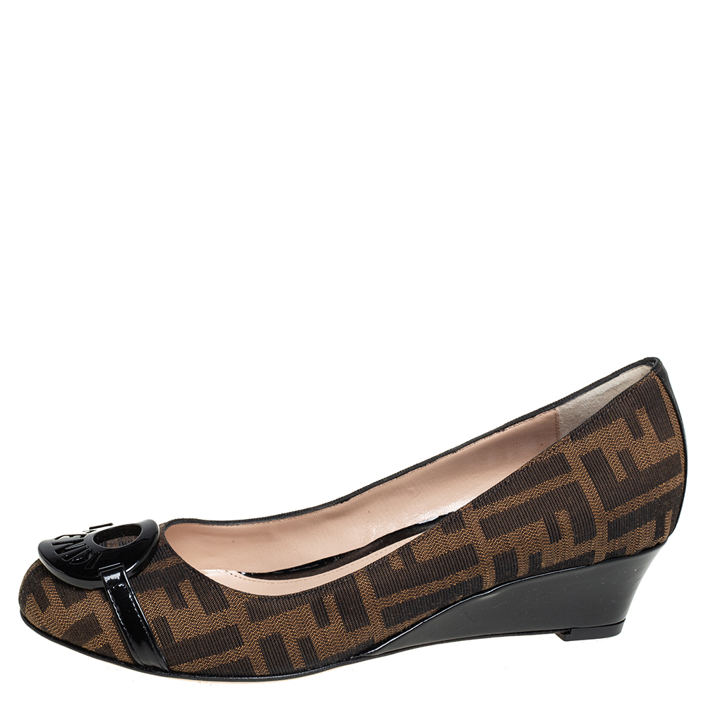 

Fendi Brown Zucca Canvas Patent Leather Wedge Pumps Size