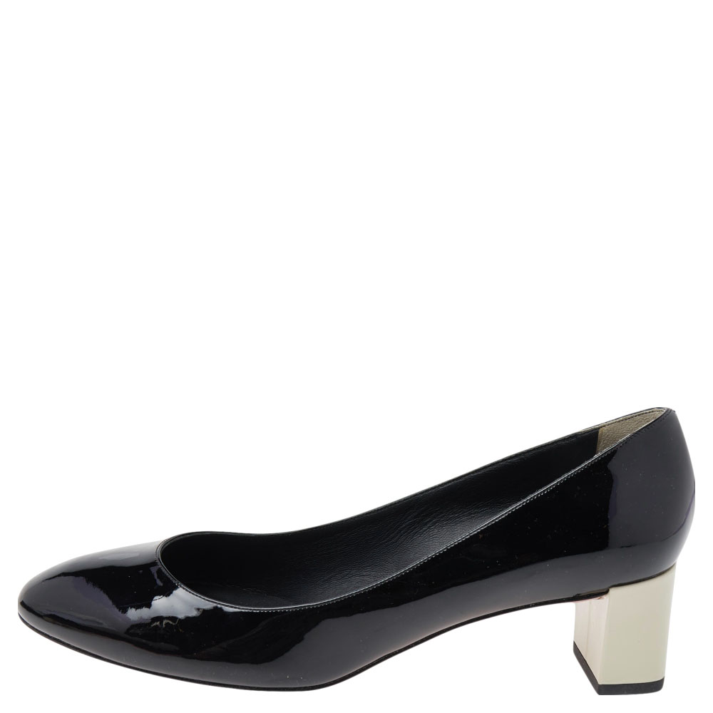 

Fendi Black Patent Leather Block Heel Pumps Size