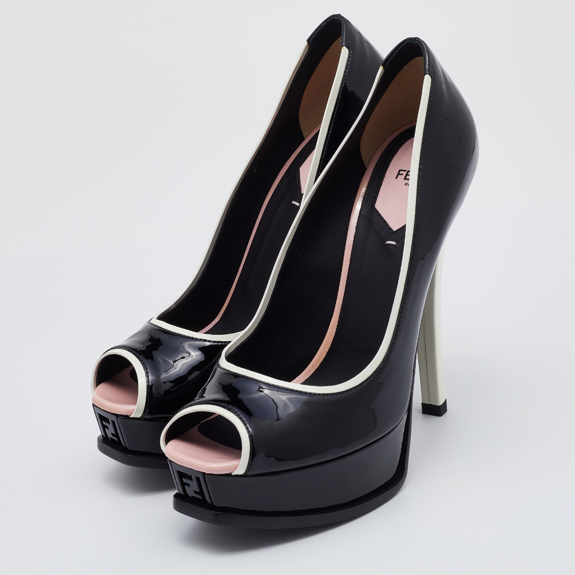 

Fendi Black/White Patent Leather Fendista Peep Toe Platform Pumps Size