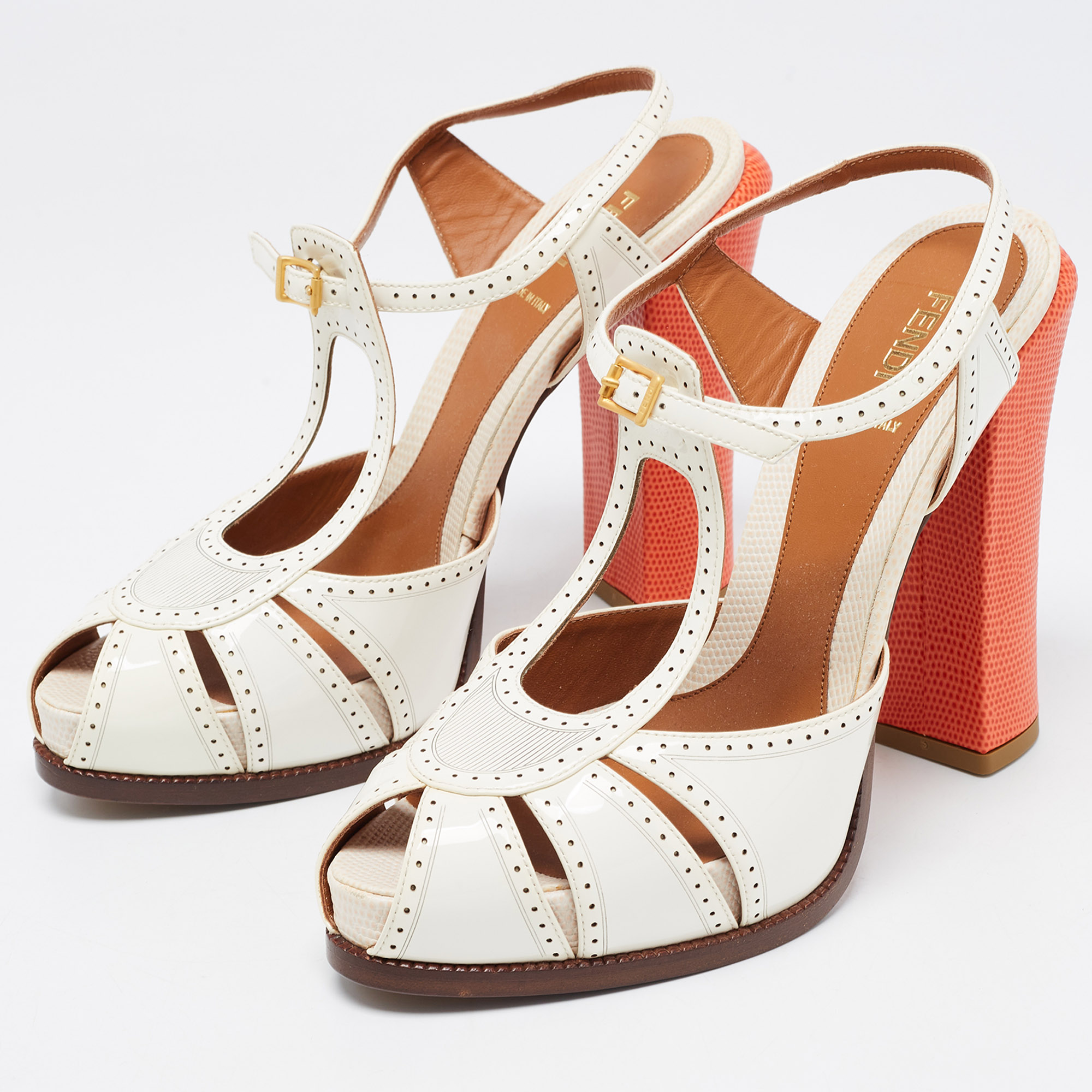 

Fendi White Patent Leather Cut Out Ankle Strap Sandals Size