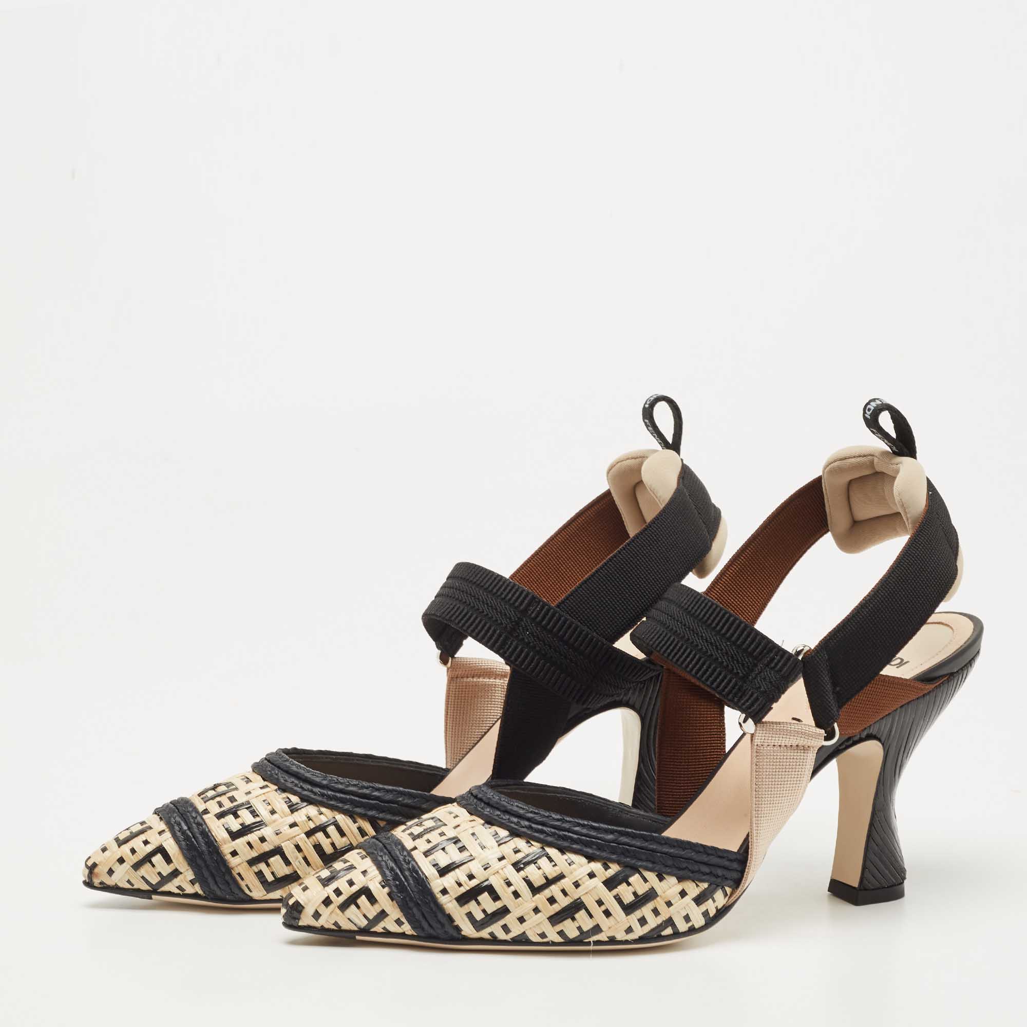 

Fendi Black/Beige Raffia and Canvas Colibri Pumps Size