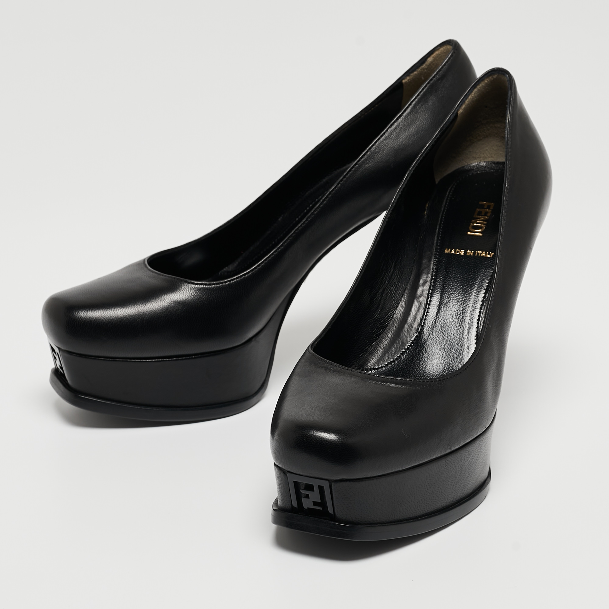 

Fendi Black Leather Fendista Platform Pumps Size