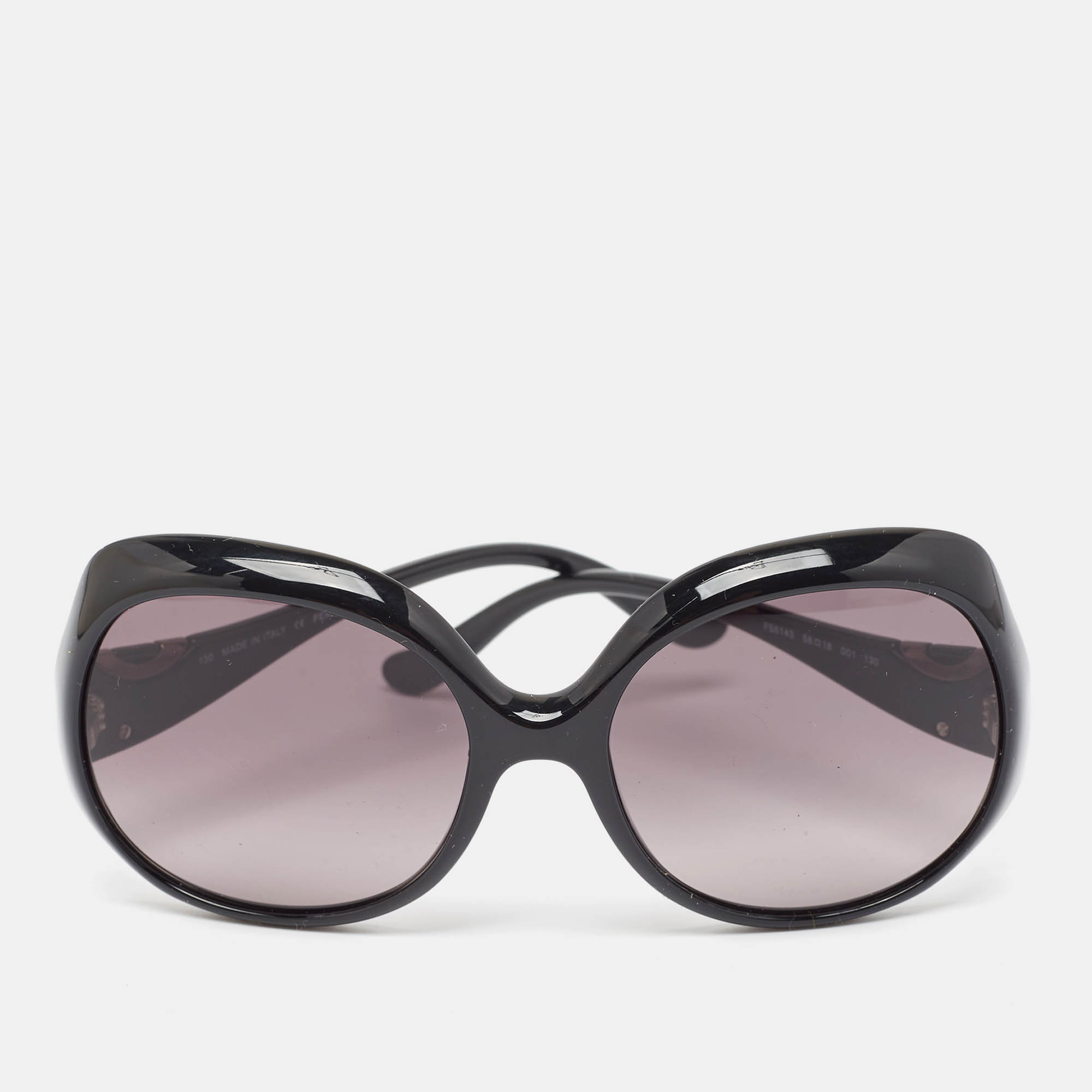 

Fendi Black Gradient FS5143 Oversized Sunglasses