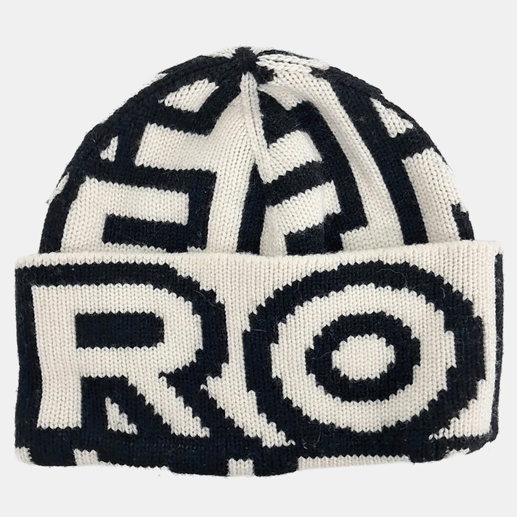 

Fendi X Marc Jacobs Beanie, Black