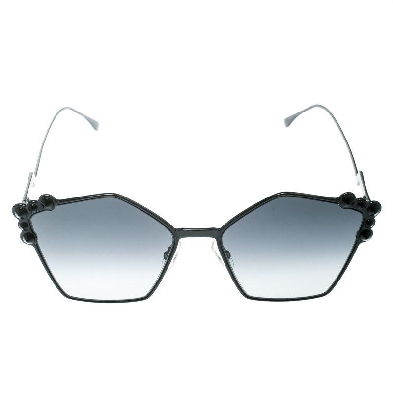 

Fendi Black / Grey Gradient FF 0261/S Spike Studded Can Eye Geometric Sunglasses