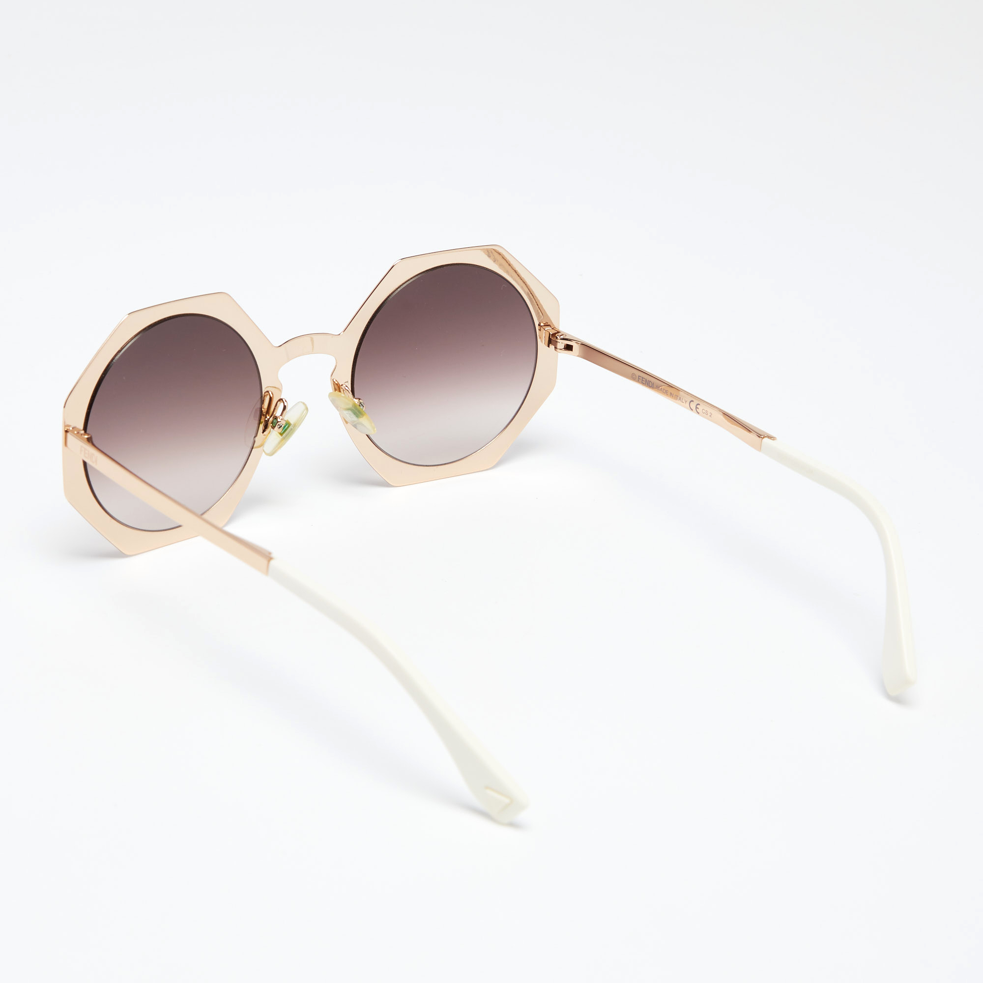 

Fendi White/Gold Tone FF0152/S Gradient Geometric Sunglasses