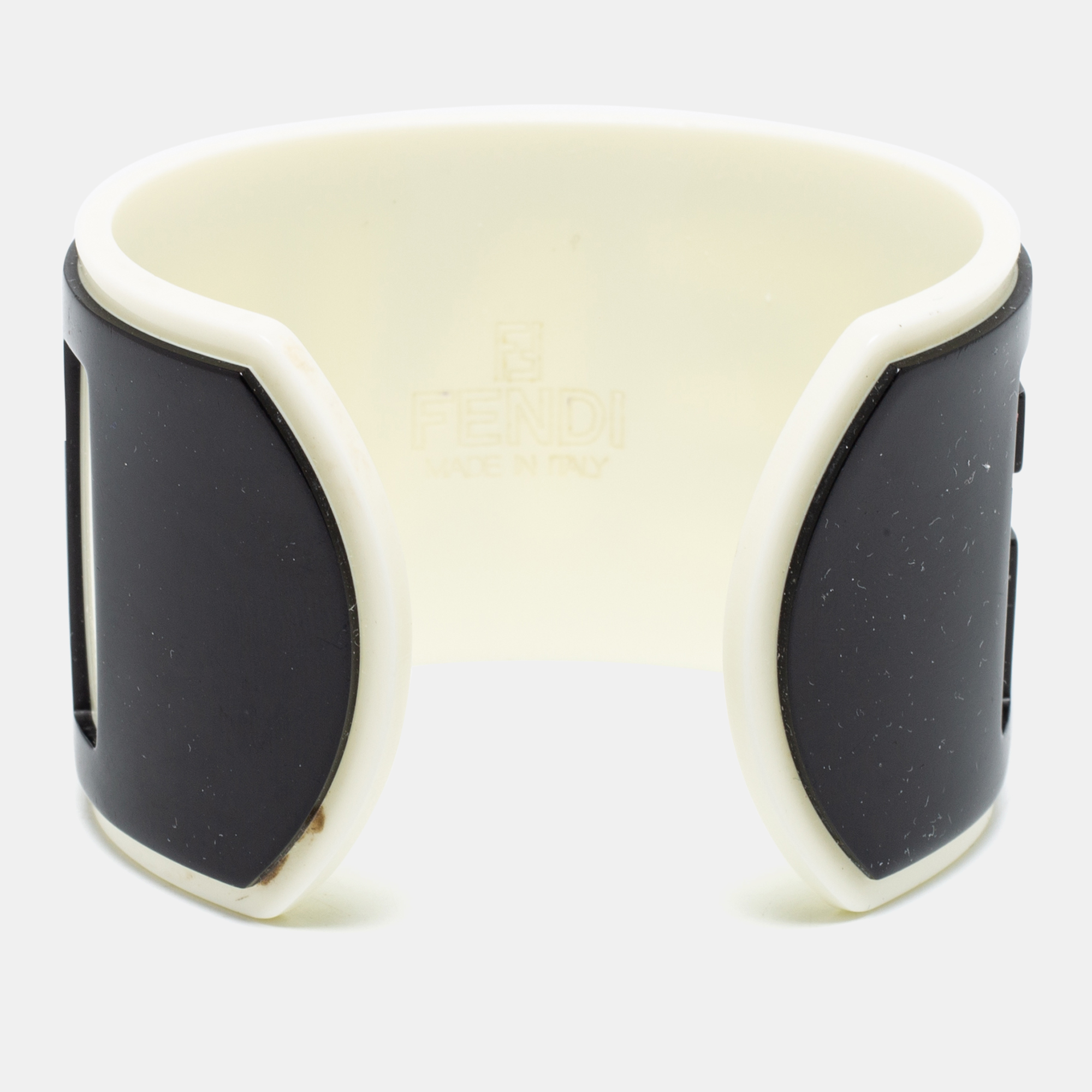 

Fendi Fendista Black/White Resin Open Cuff Bracelet